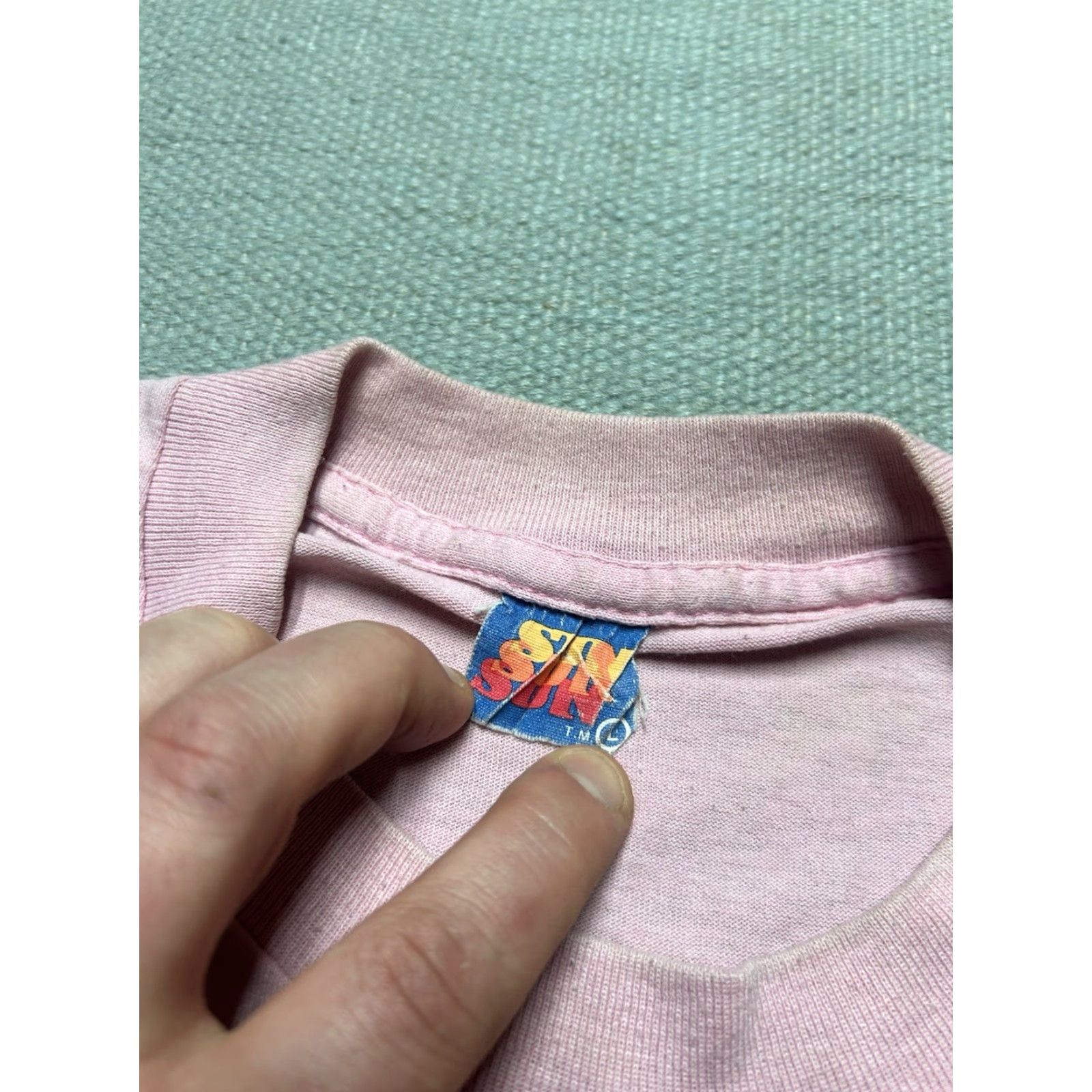 Vintage VINTAGE National Wildlife Federation T-Shirt Deer Nature Pink Large Mens 90s Distressed Animals Wildlife 90s Shirt Size US L / EU 52-54 / 3 - 7 Thumbnail