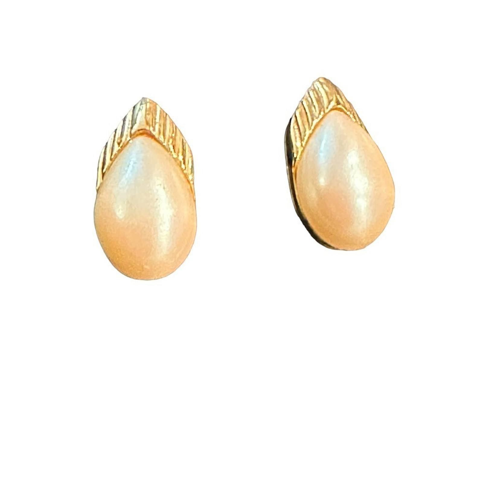 Designer Elegant Gold Tone Drop Earrings by Richelieu Size ONE SIZE - 4 Thumbnail