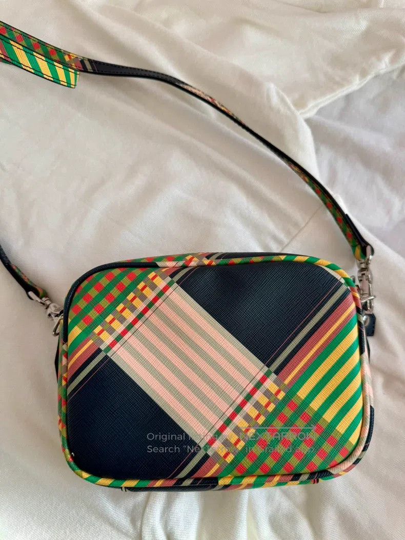 Other Vivienne Westwood size os Ladies Color-Blocked Plaid Crossb Size ONE SIZE - 7 Thumbnail