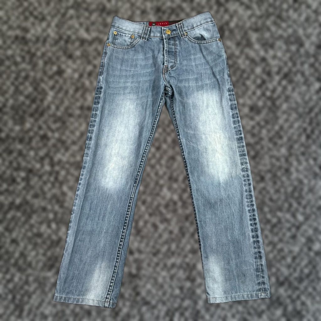 Levi's VINTAGE Levi's 501 Jeans Men 28x26 Straight Fit Light Wash Cotton Denim Classic American Size US 28 / EU 44 - 1 Thumbnail