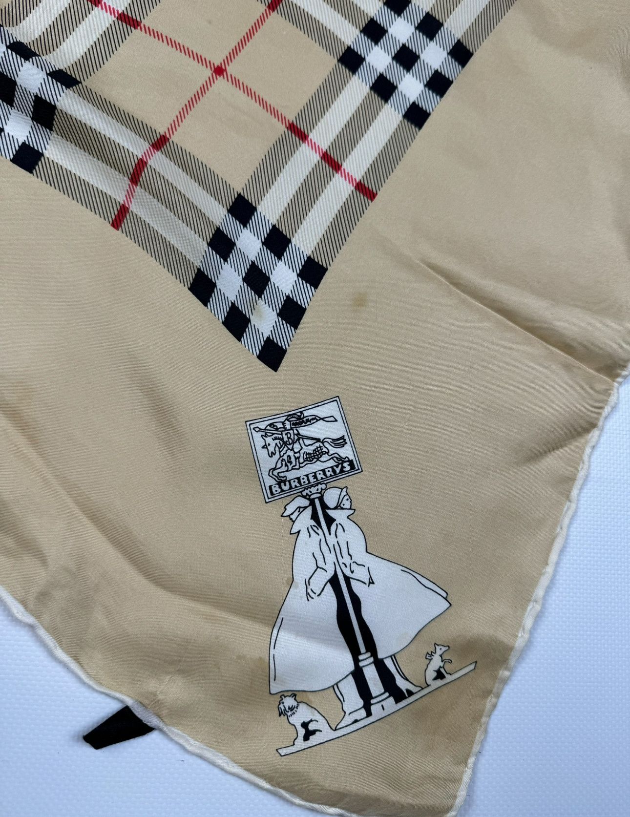 Burberry BURBERRY VINTAGE NOVA CHECK SILK SCARF Size ONE SIZE - 10 Thumbnail