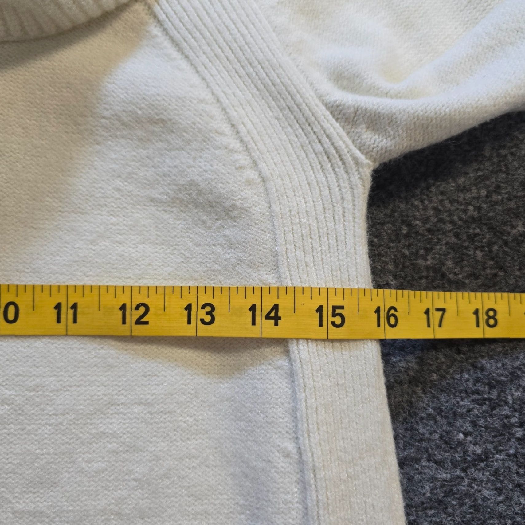 Anthropologie **White Anthropolgie Womens Cowl Neck Size XS Long Sleeve Sweater** User: **White Anthropologie Womens Cowl Neck Size XS Long Sleeve Sweater** Size XS / US 0-2 / IT 36-38 - 6 Thumbnail