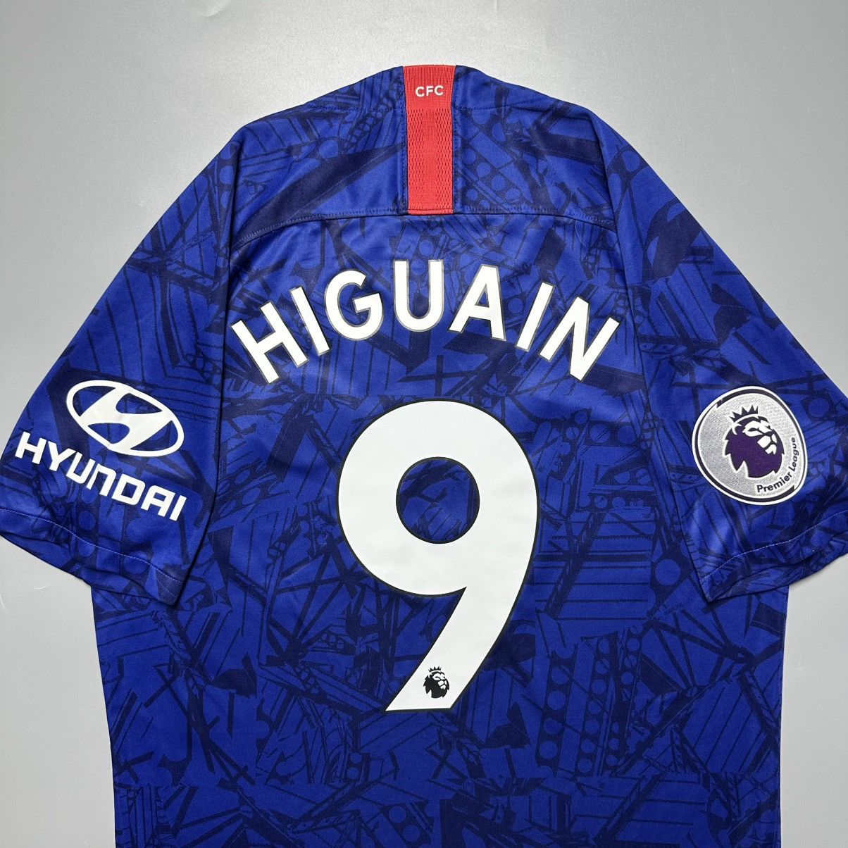Nike CHELSEA NIKE 2019/2020 FOOTBALL HOME JERSEY #9 HIGUAIN Size US M / EU 48-50 / 2 - 10 Thumbnail