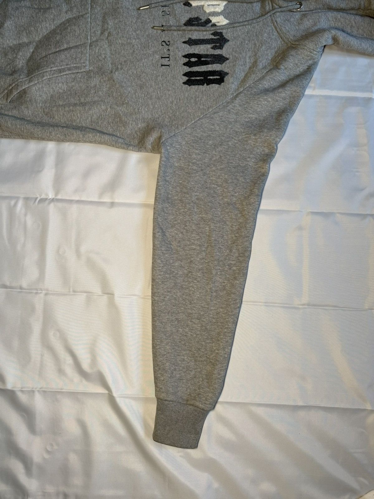 Trapstar London Trapstar Original Hoodie Set Grey | Size L | With Receipt Size US L / EU 52-54 / 3 - 2 Thumbnail