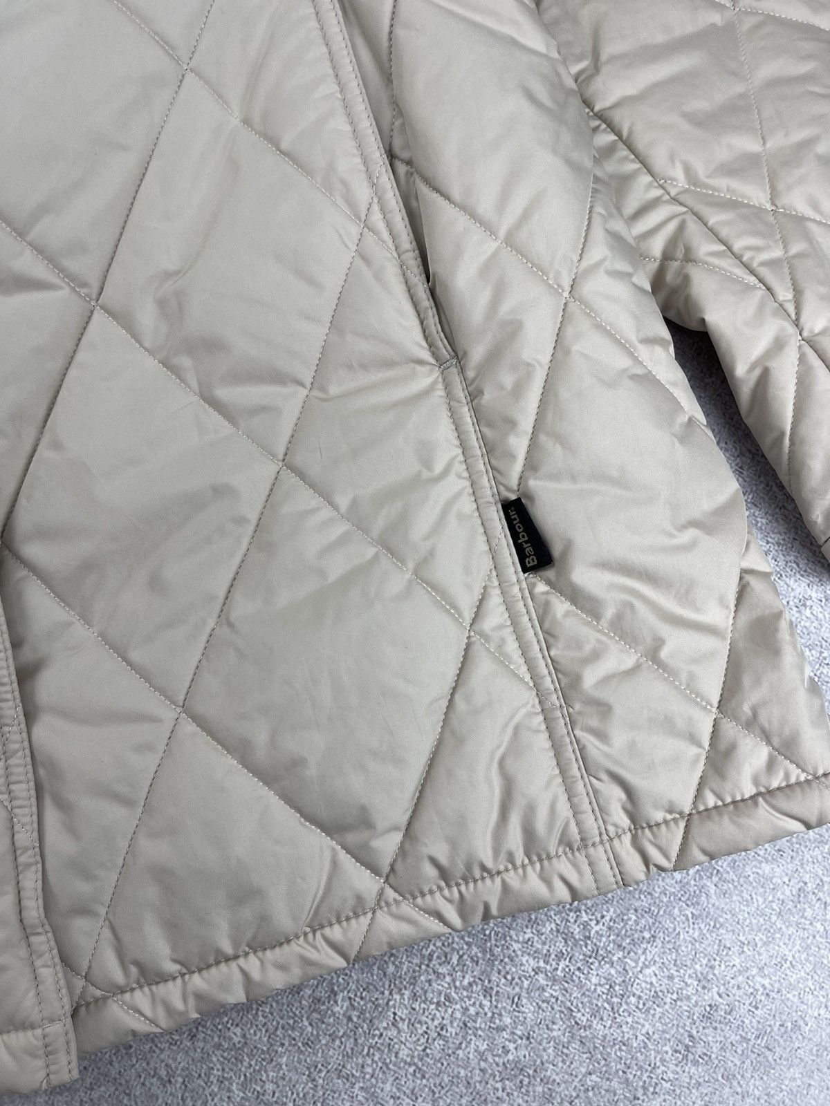 Barbour Barbour Classic Newmarket Nylon Jacket Women’s Size UK 14 Size L / US 10 / IT 46 - 5 Thumbnail
