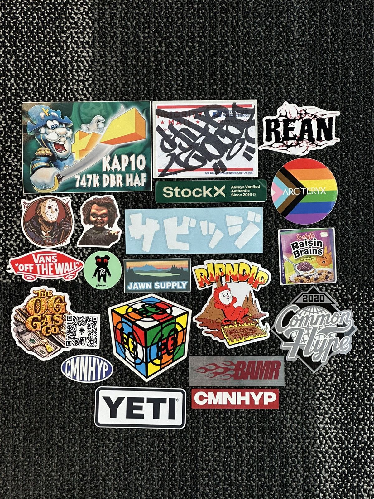 Supreme 20x Random Stickers Lot Size ONE SIZE - 1 Preview