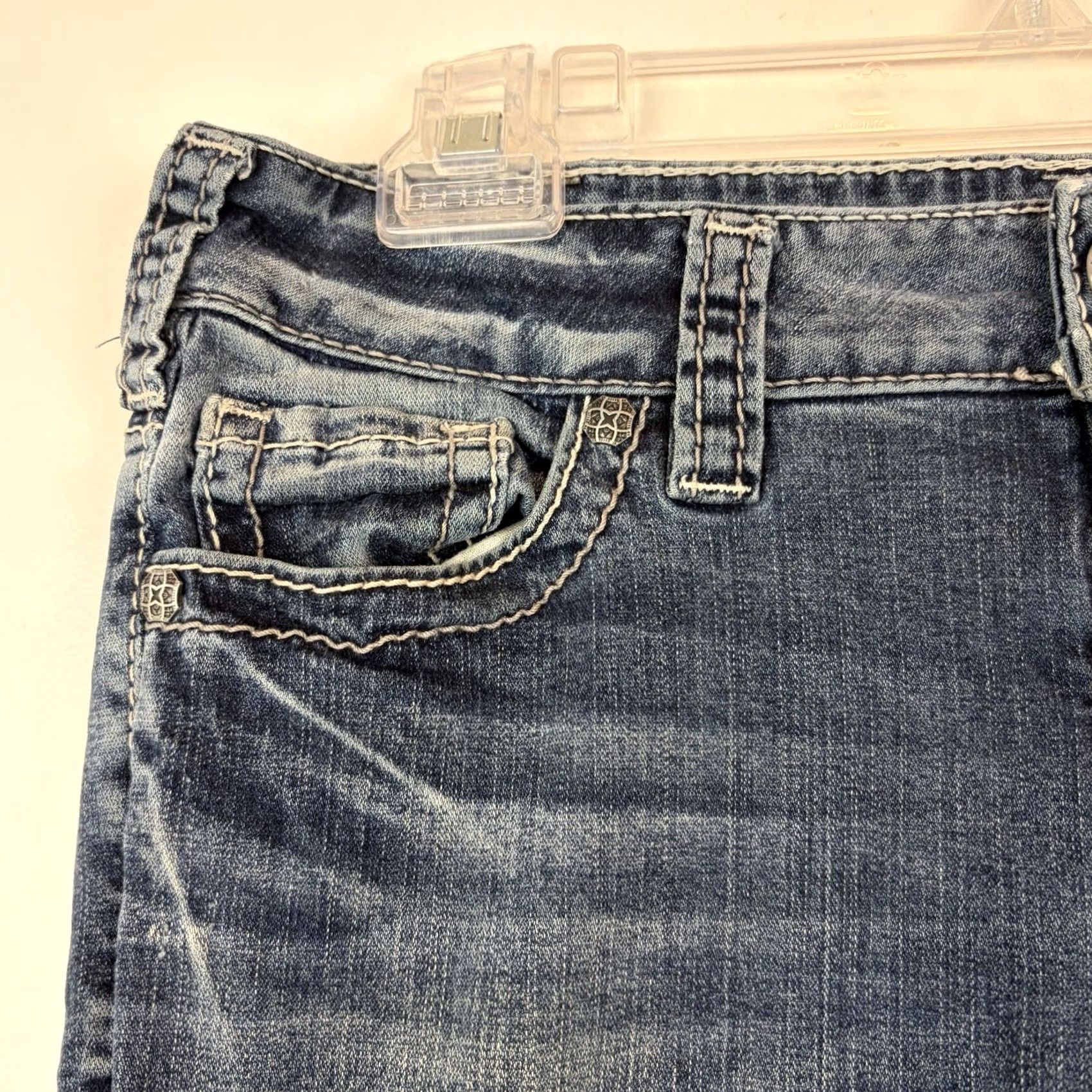 Silver Jeans Co. Silver Jeans Suki Jeans Slim Bootcut Womens Blue 30 x 33 Denim Cotton Blend Stretch Pockets 5-Pocket Design Slim Fit Size 30" / US 8 / IT 44 - 5 Thumbnail