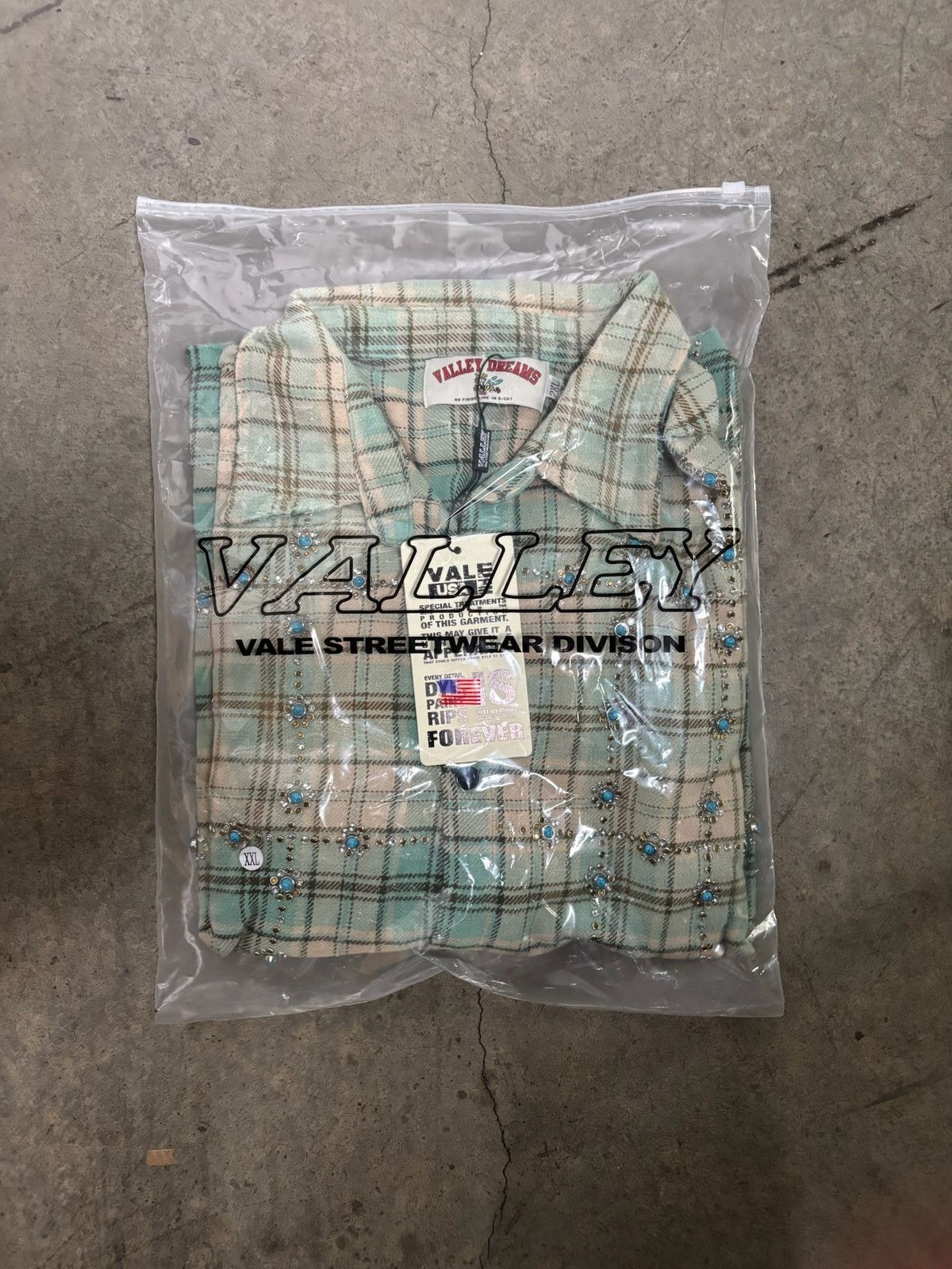 Vale Vale Forever Little Gems Flannel ‘Green’ Size US XXL / EU 58 / 5 - 6 Thumbnail