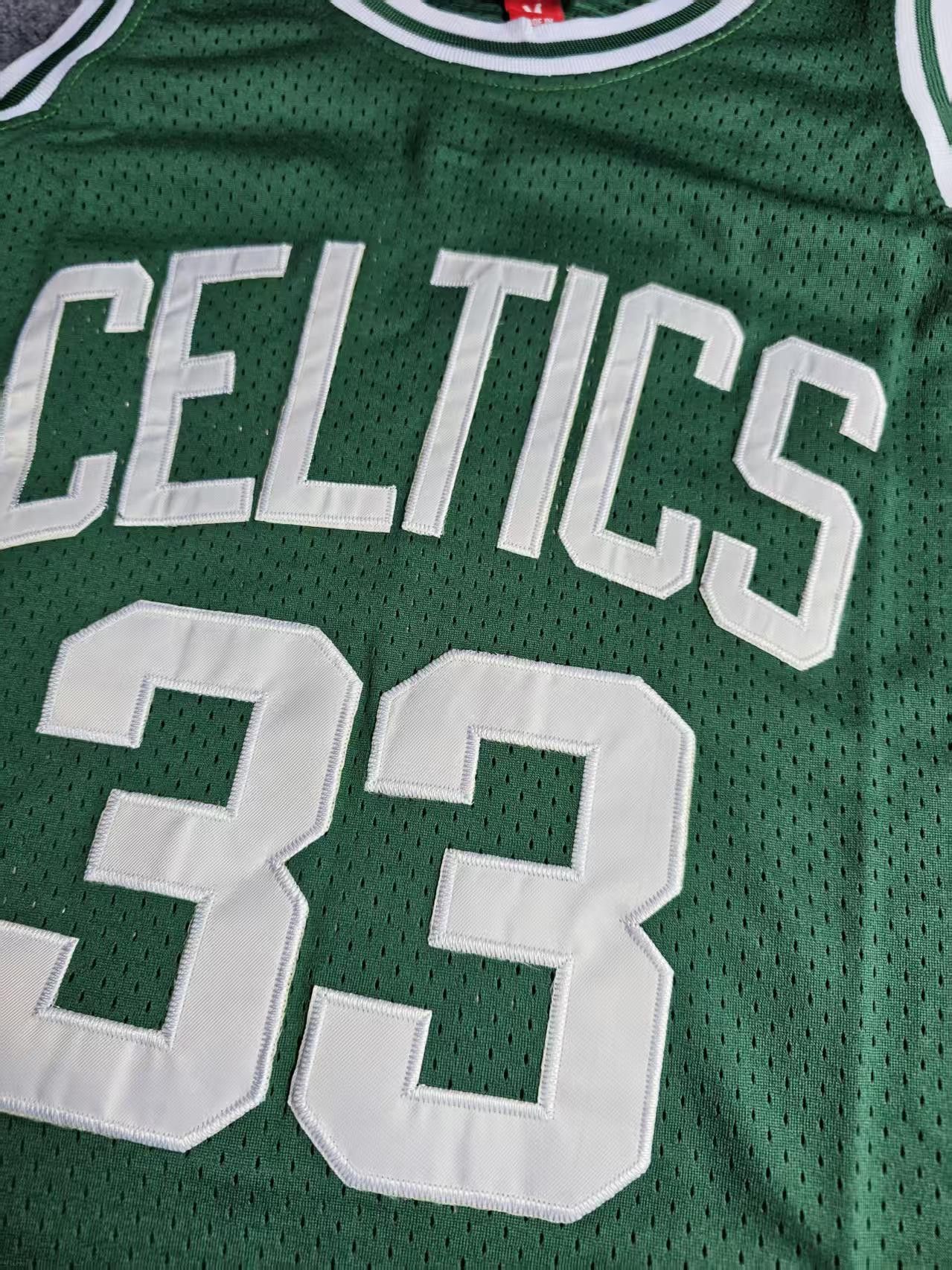 NBA 1985 86 Boston Celtics 33 Larry Bird Jersey Size US M / EU 48-50 / 2 - 4 Thumbnail