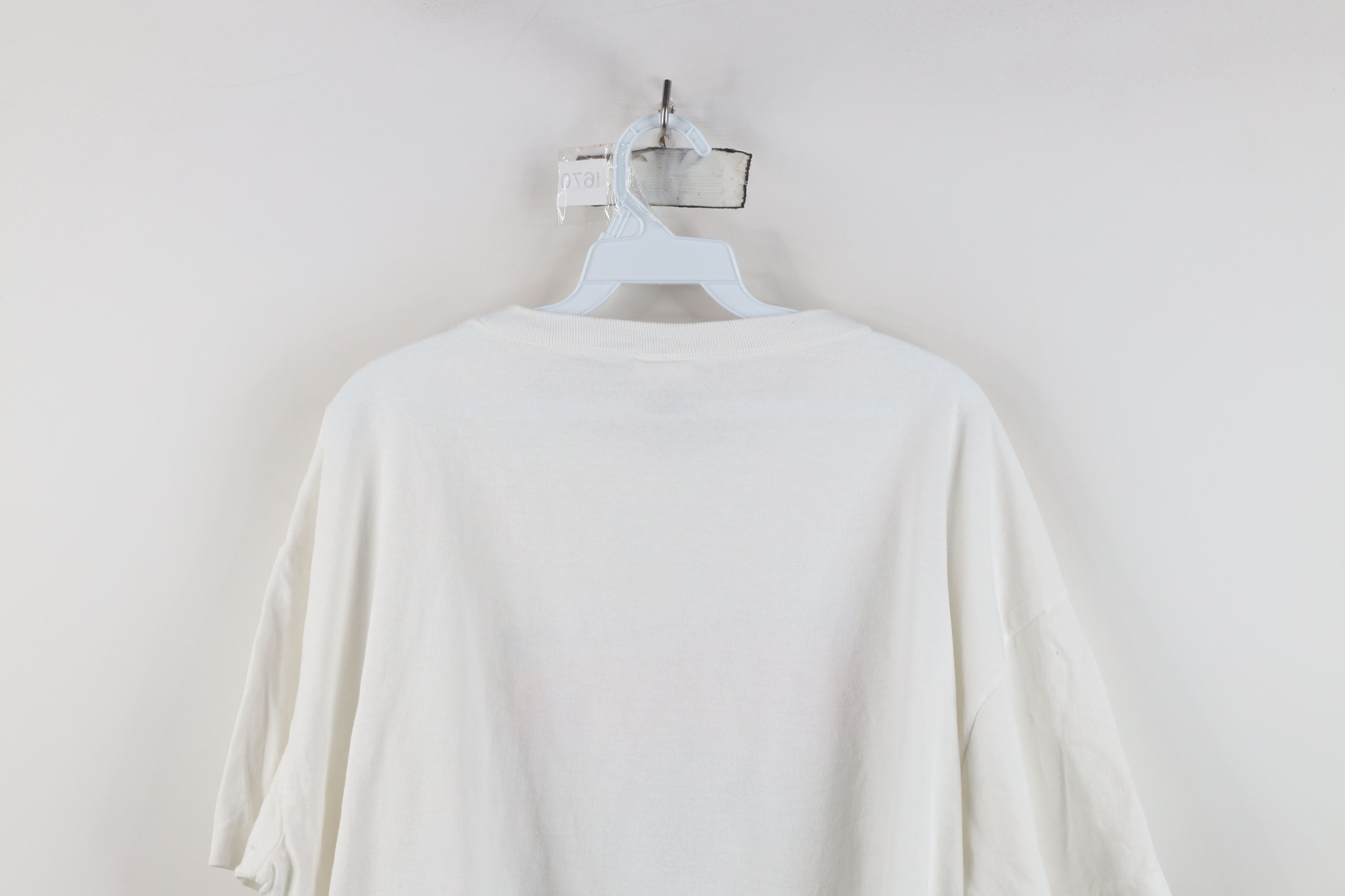 Guess Vintage 90s Guess Big Logo Short Sleeve T-Shirt White USA Size US L / EU 52-54 / 3 - 12 Thumbnail