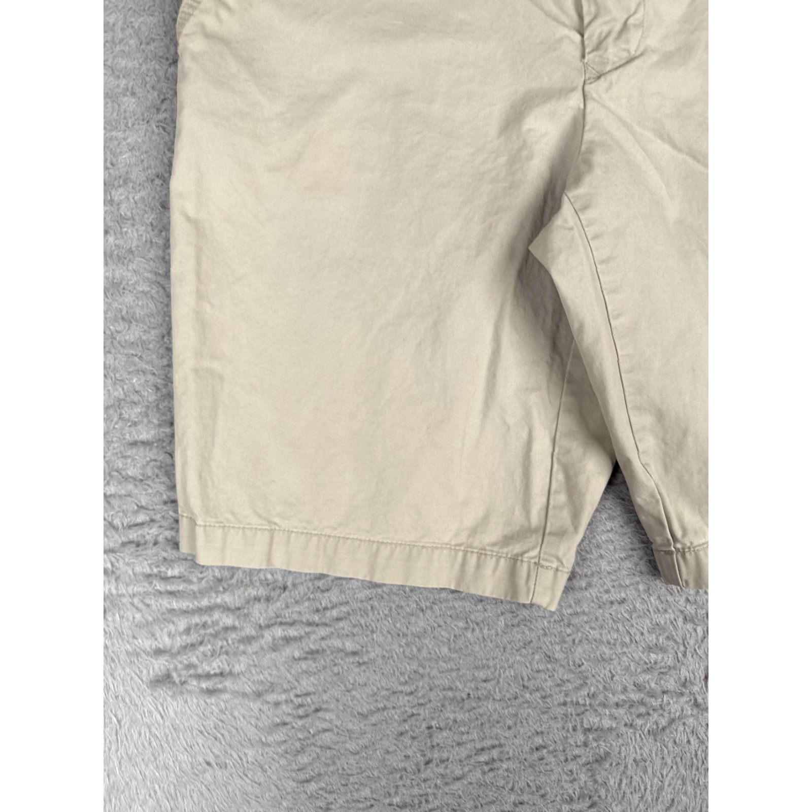 Tommy Hilfiger Tommy Hilfiger Shorts Womens 6 Beige Chino Twill Flat Front Casual Summer 28x10 Size 28" / US 6 / IT 42 - 3 Thumbnail