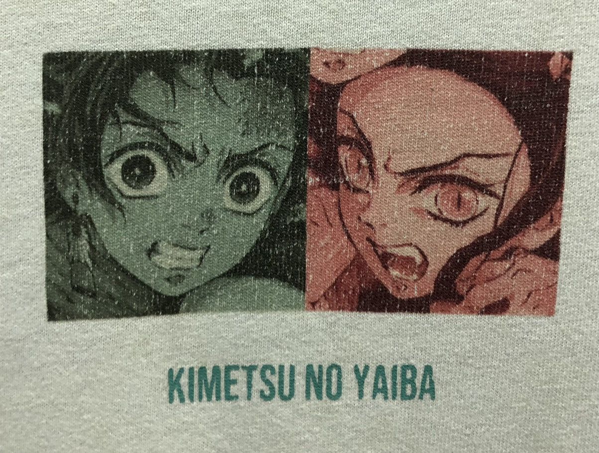 Anime GU Demon Slayer Kimetsu No Yaiba T-Shirt Size US M / EU 48-50 / 2 - 3 Thumbnail