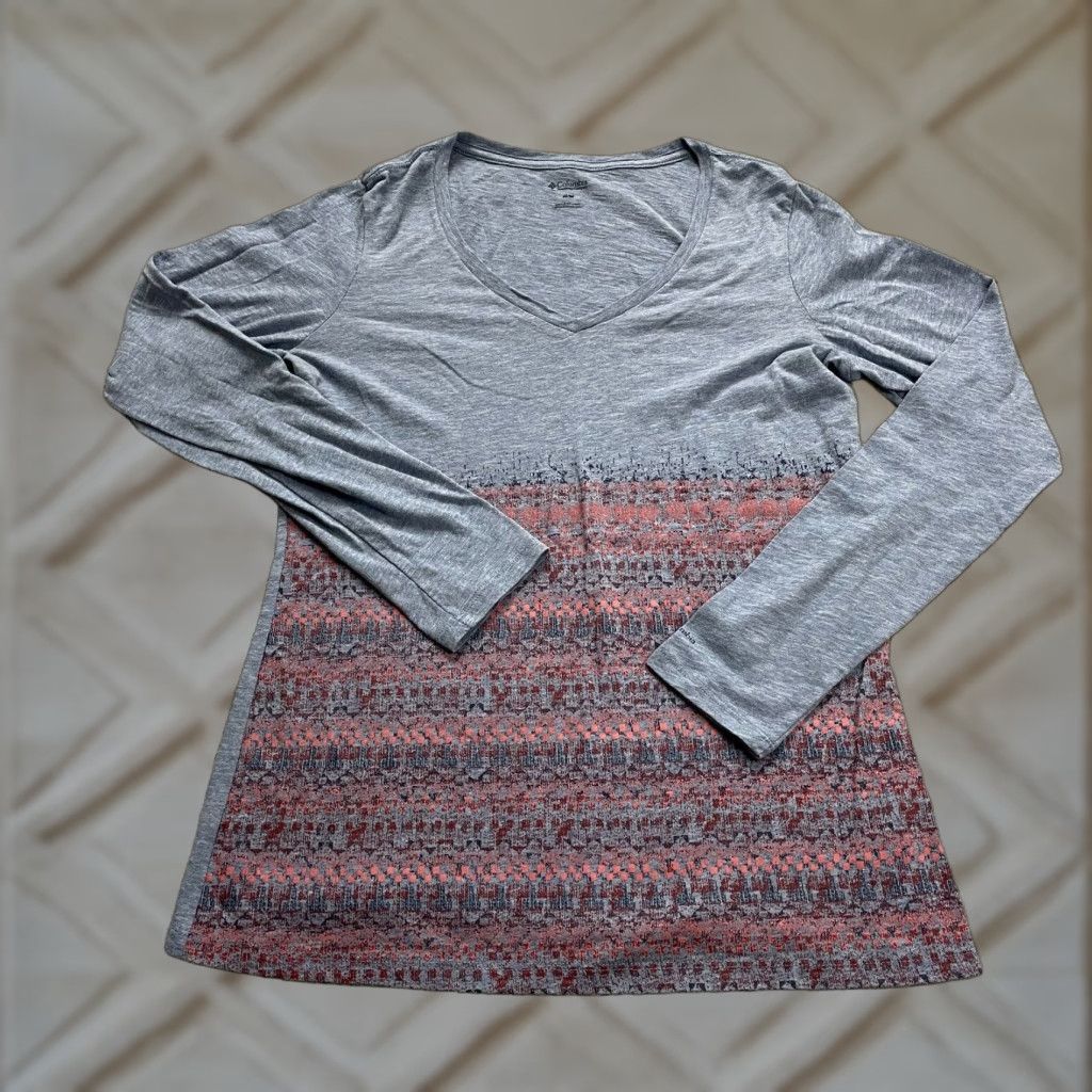 Logo 7 Columbia Top Womens Medium Gray V-Neck Long Sleeve Cotton Casual Logo Ladies Size M / US 6-8 / IT 42-44 - 1 Thumbnail