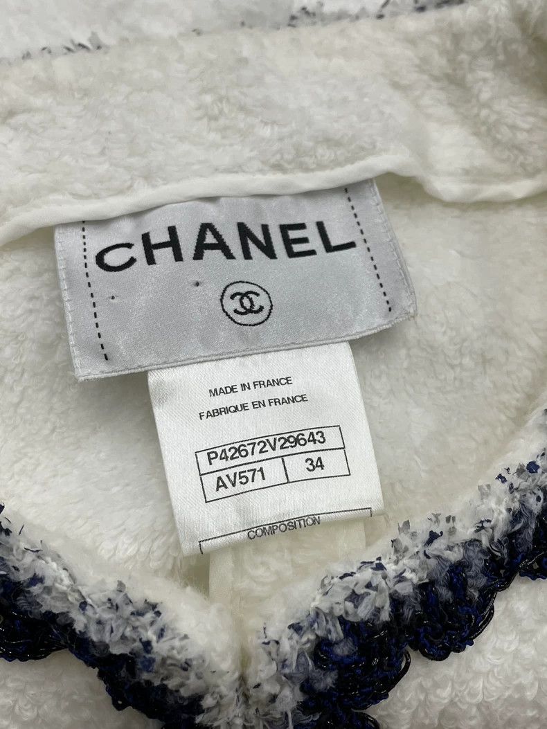 Chanel Chanel White towel blue and silver rolled coat Size XXS / US 00 / IT 34 - 4 Thumbnail