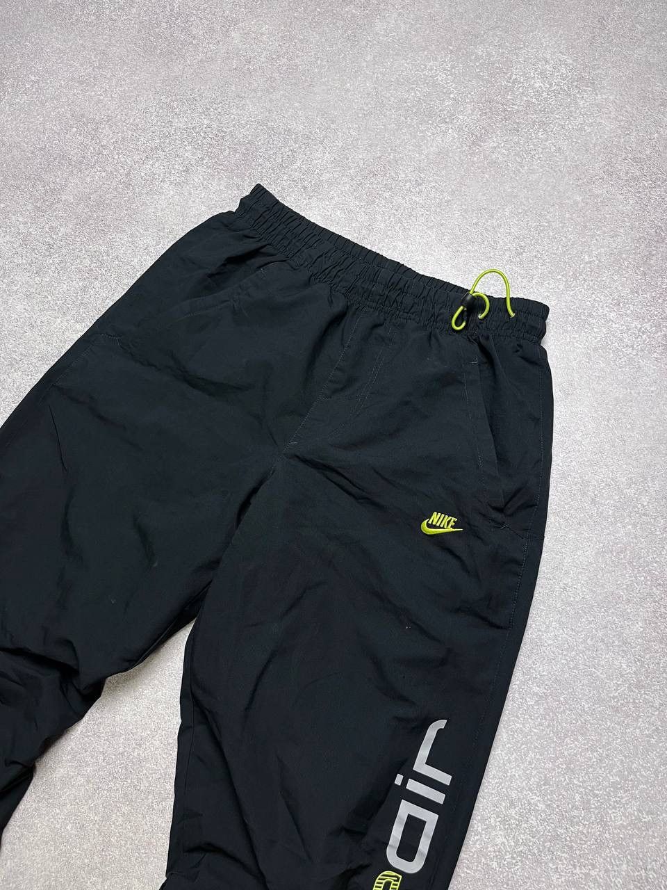 Nike Vintage Nike Swoosh Baggy Nylon Trackpants S Size US 31 - 3 Thumbnail