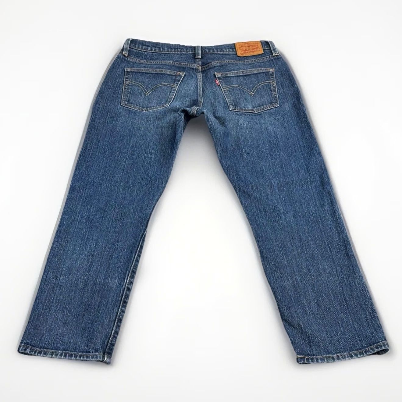 Levi's VINTAGE Levi's 501 Jeans Jeans 28W Regular L27.5 Inseam 5-Pocket Button Fly Denim Blue Men’s Regular No Pattern Size US 28 / EU 44 - 2 Thumbnail