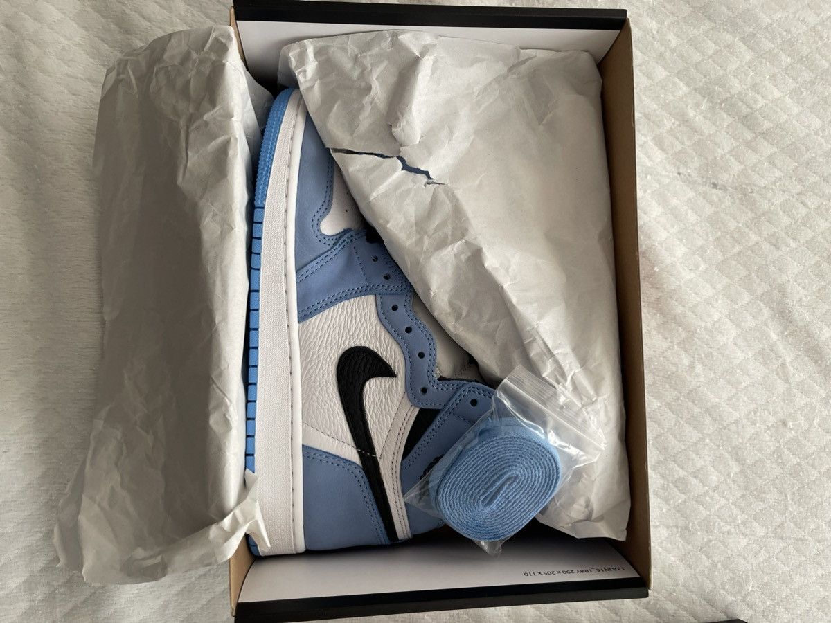 Jordan Brand × Nike Nike Air Jordan Retro OG University Blue 7Y women’s 8 Size US 7 / EU 40 - 2 Thumbnail