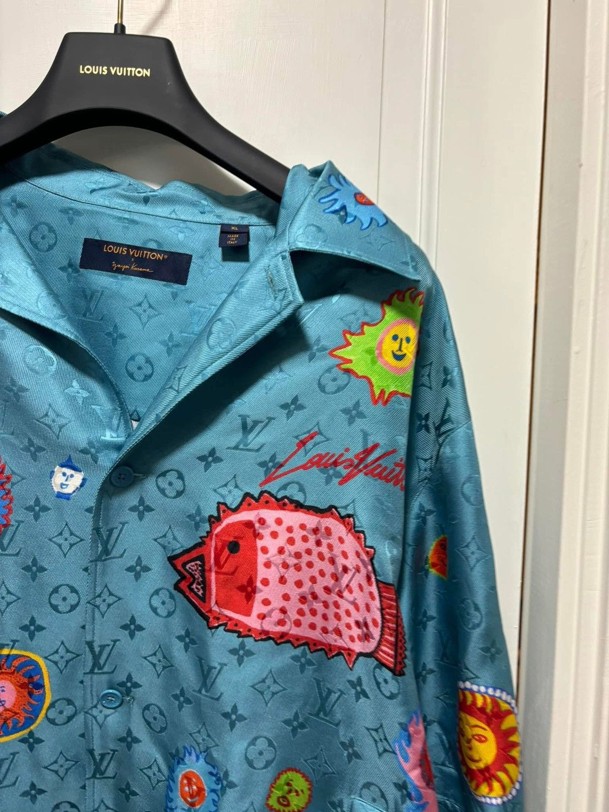 Louis Vuitton × Yayoi Kusama 🦋🦋🦋 Size US XL / EU 56 / 4 - 2 Thumbnail