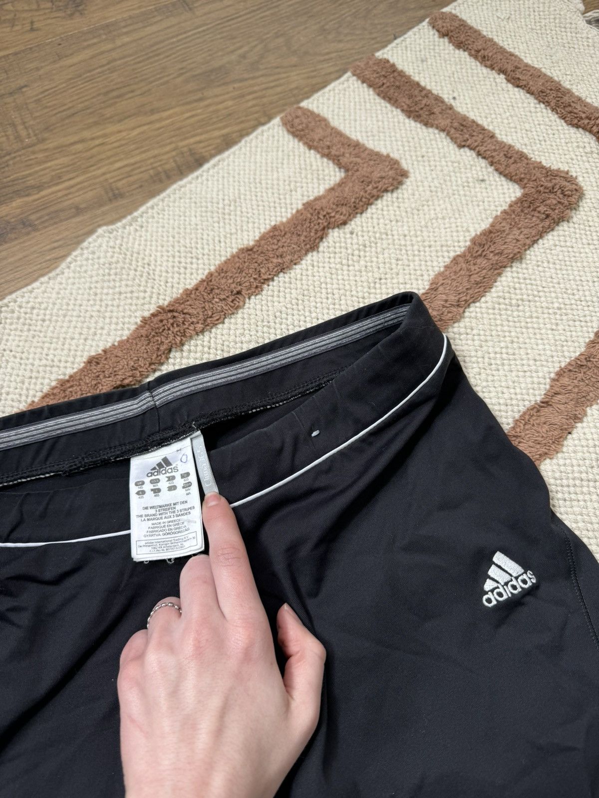 Adidas VINTAGE ADIDAS LEGGINGS FLARE PANTS Size 26" / US 2 / IT 38 - 3 Thumbnail