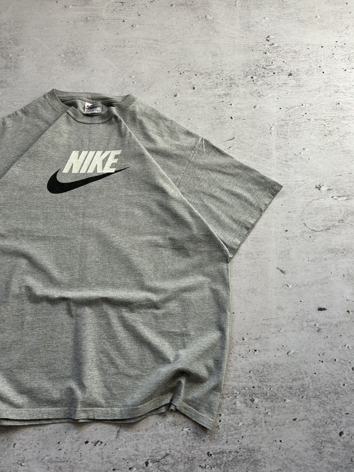 Nike × Vintage 💥FAST SALE💥Vintage Nike Big Logo Baggy T-shirt 90s Size US XL / EU 56 / 4 - 4 Thumbnail