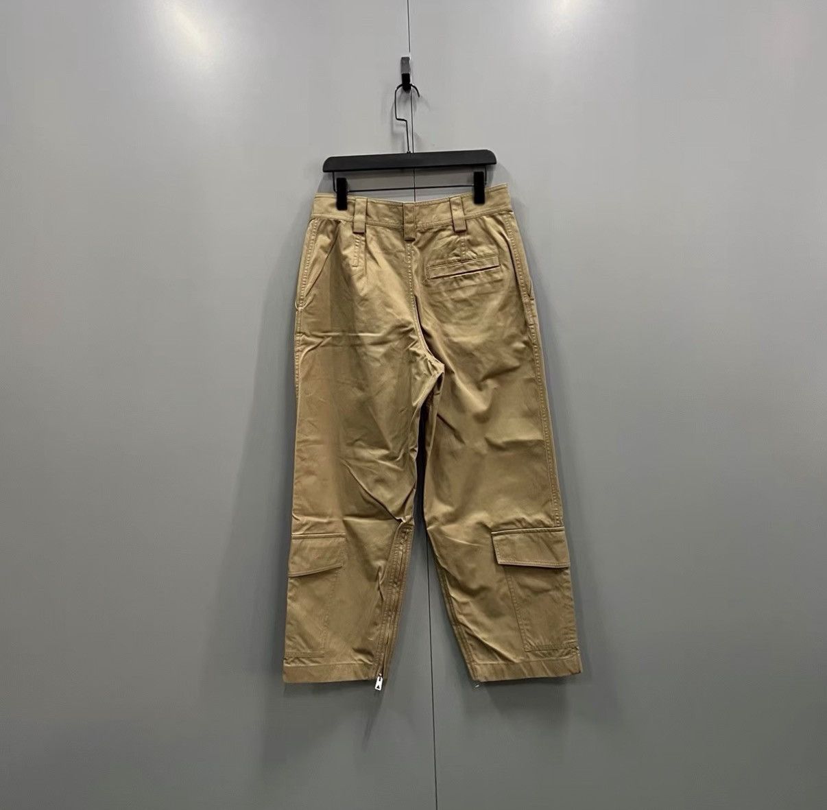 Bottega Veneta Bottega Veneta Khaki Cargo Pants J41 Size US 30 / EU 46 - 2 Thumbnail