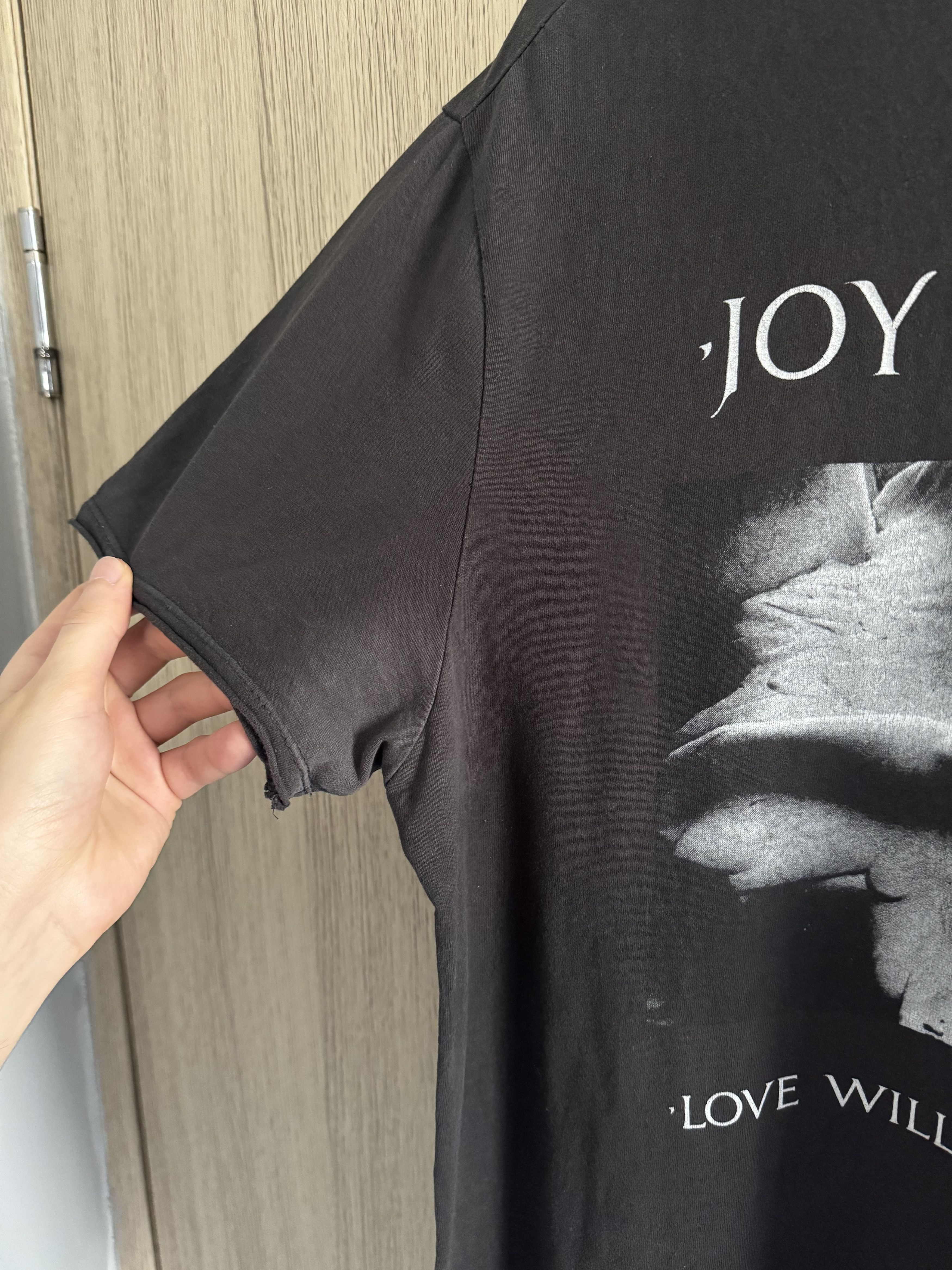 Joy Division Joy Division Love will tear us apart tee Size US L / EU 52-54 / 3 - 4 Thumbnail