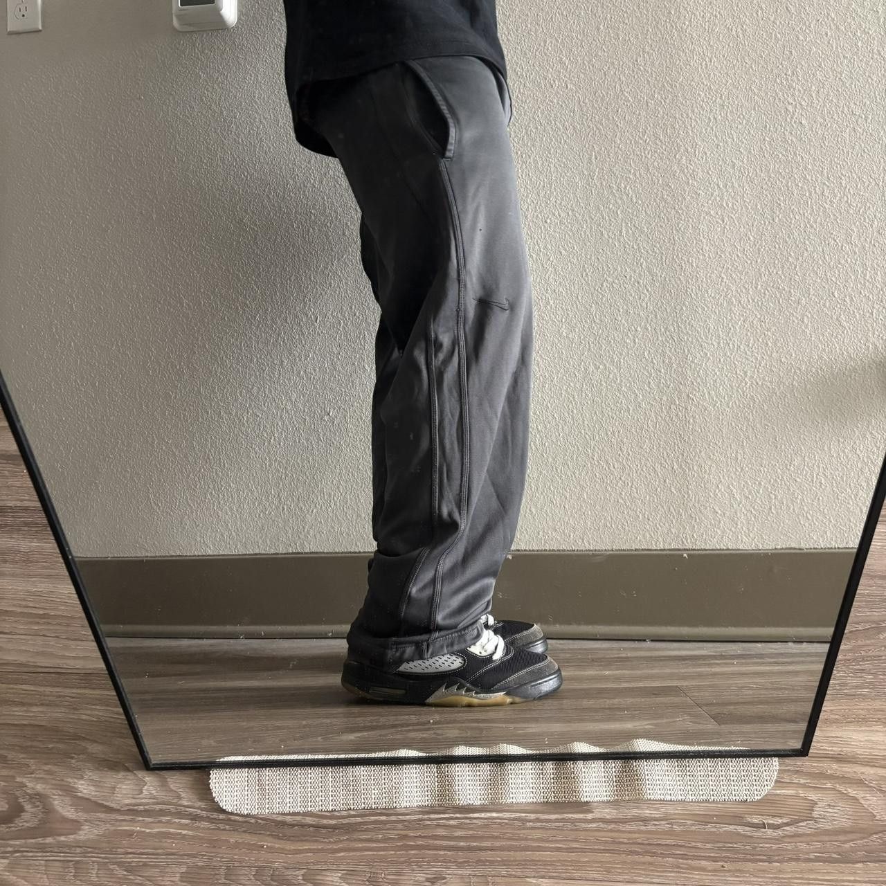 Nike Crazy Vintage Y2K/2000s Black Grey Nike Essential Track Pants! Size S Size US 32 / EU 48 - 2 Thumbnail