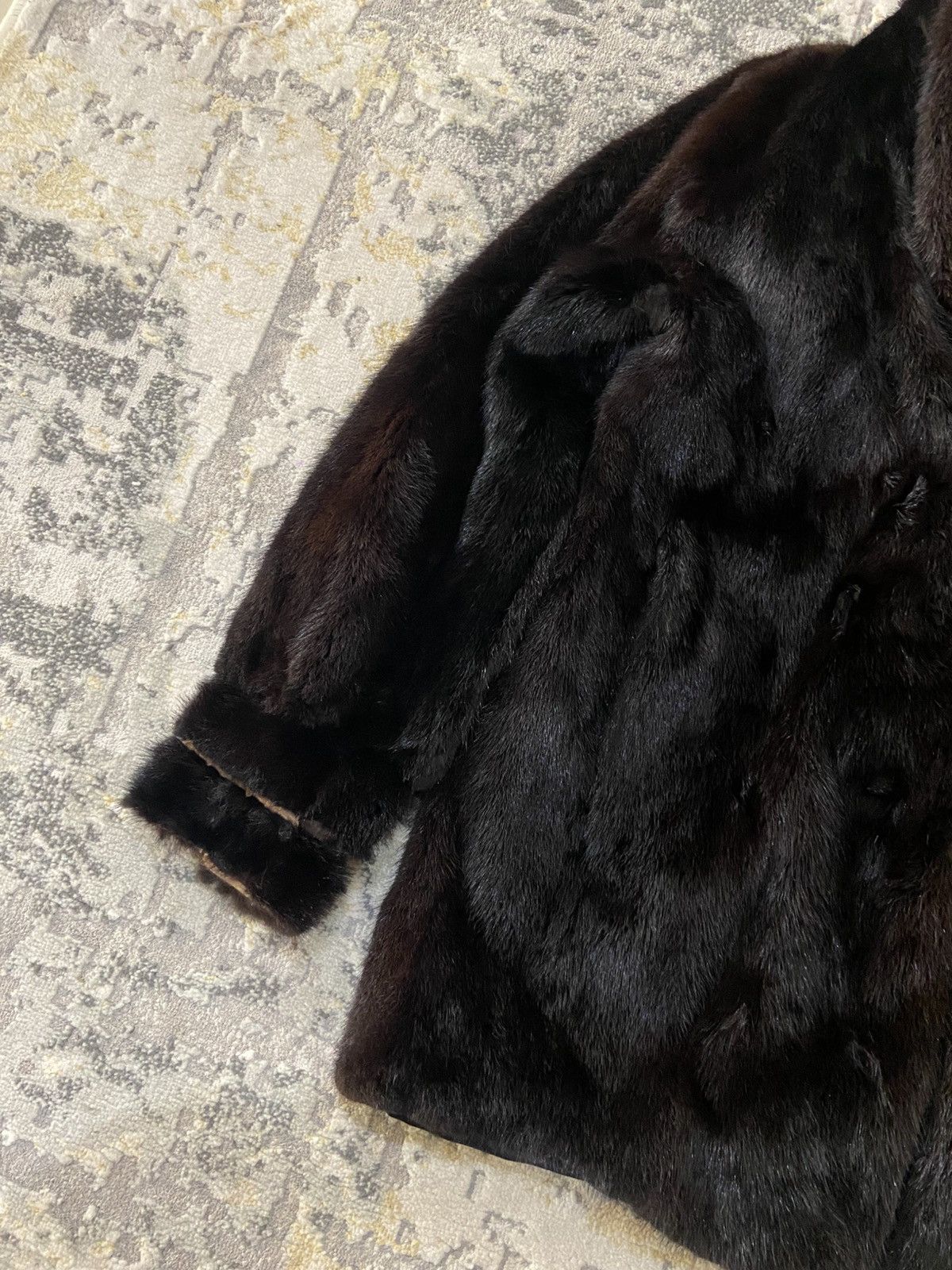 Sagafurs VINTAGE SAGAFOX FUR BLACK MINK SAGA COAT Size L / US 10 / IT 46 - 3 Thumbnail