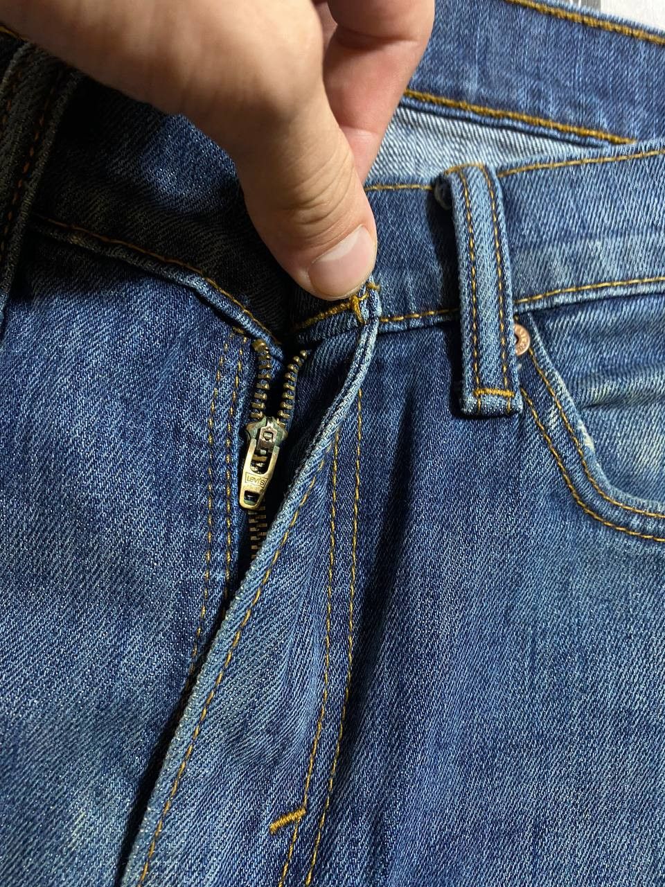 Levi's × Vintage vINTAGE Levi’s Retro Y2K Men`s Blue Denim Jeans Size US 32 / EU 48 - 17 Thumbnail
