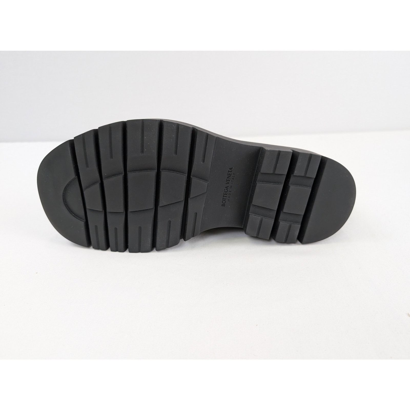 Bottega Veneta o1rshd1 Q:2 / Deep Calf Haddock Loafer Boots in Black Size US 9 / EU 42 - 13 Thumbnail
