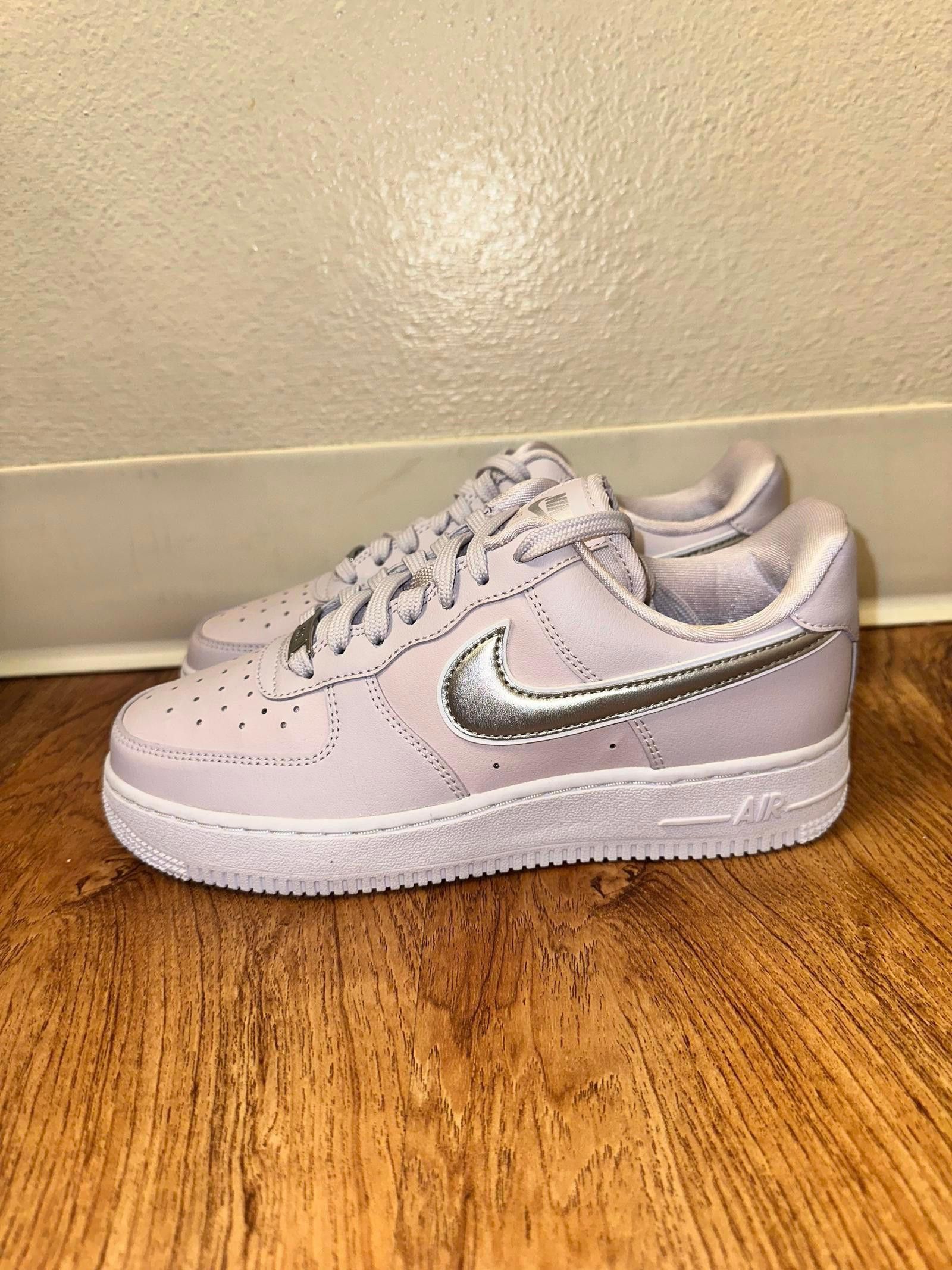 Nike Nike Air Force 1 Low Light Lilac Silver (Women's) Sample Size US 7 / IT 37 - 1 Thumbnail