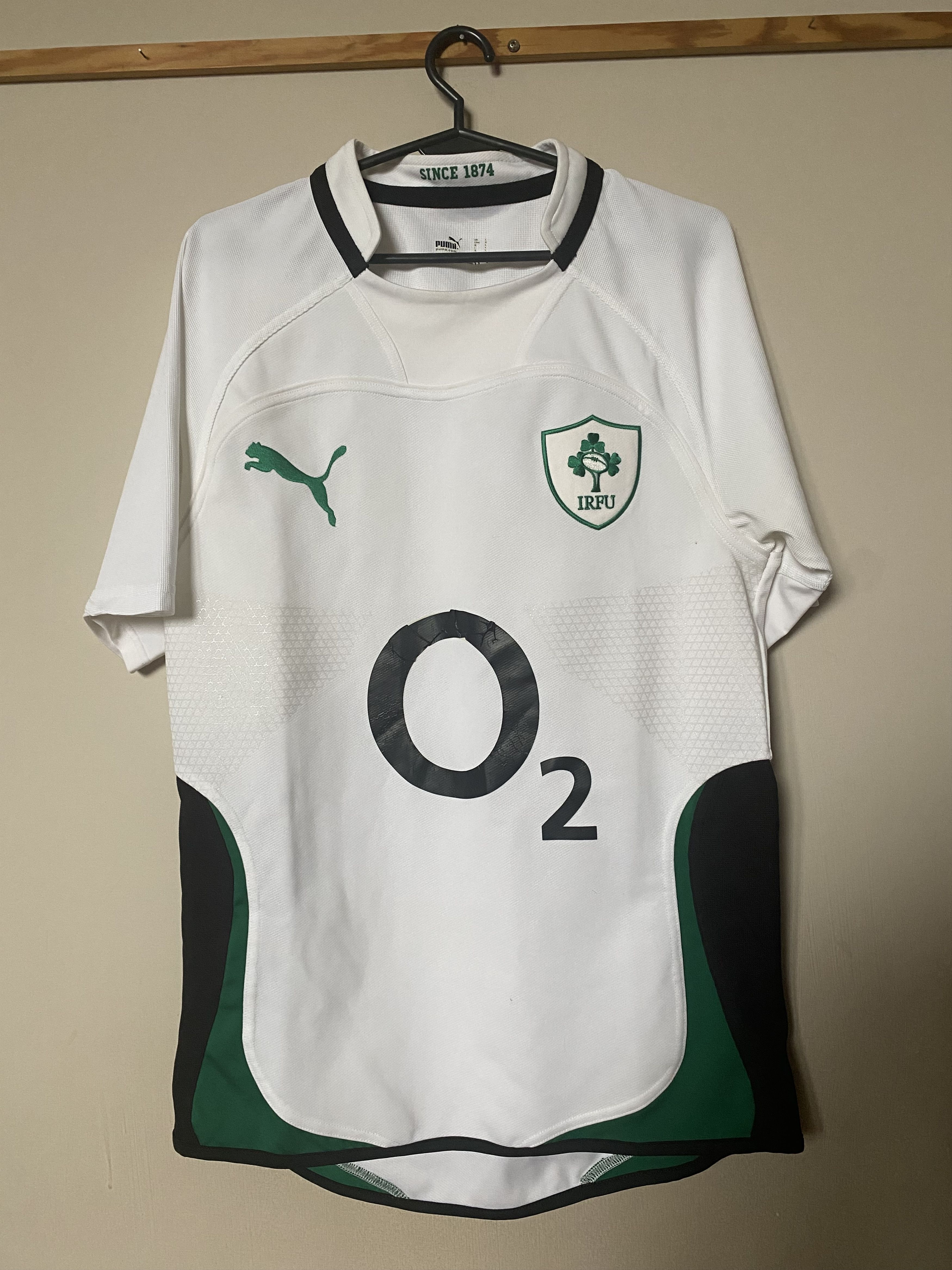 Puma Rugby IRELAND - 2009 - 2010 Puma - Rugby Union - L - UNIQUE Size US L / EU 52-54 / 3 - 1 Thumbnail