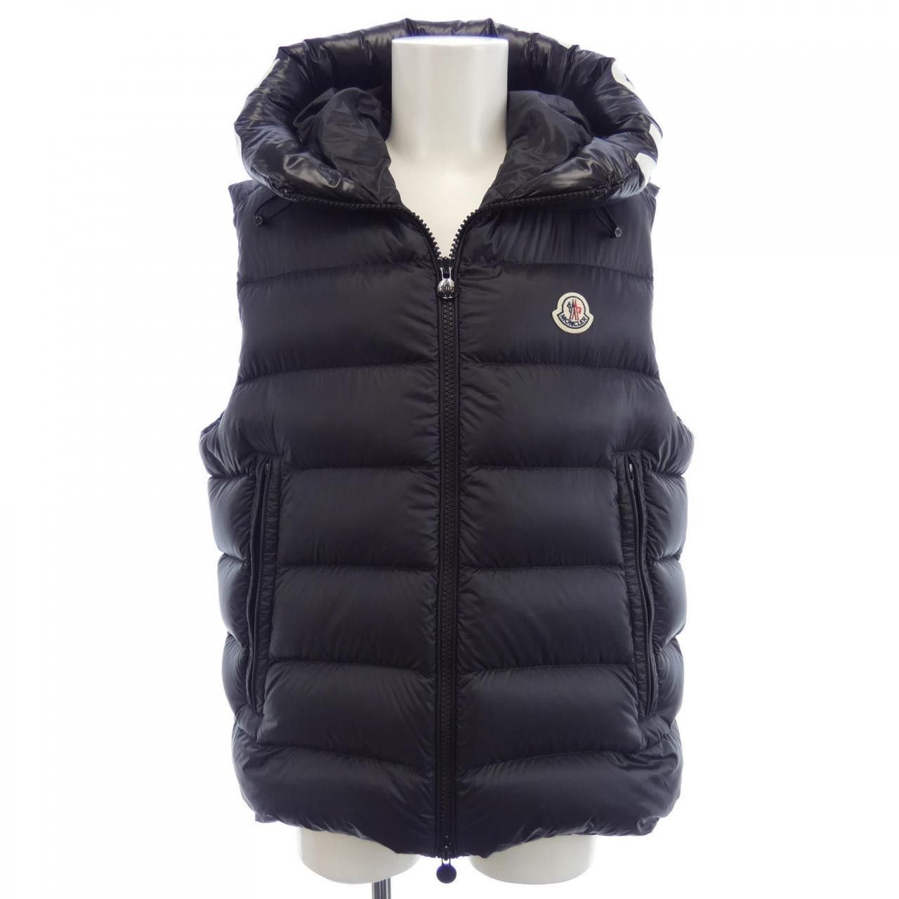 Moncler Moncler Moncler MONTREUIL Down Vest Others Outerwear MONTREUIL DUTY FREE for USA Size ONE SIZE - 1 Thumbnail