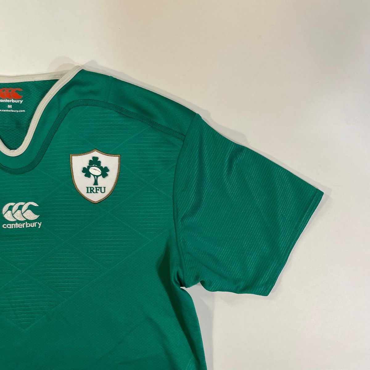 Canterbury of New Zealand Green Canterbury Ireland rugby jersey shirt tee sportswear Size US M / EU 48-50 / 2 - 3 Thumbnail