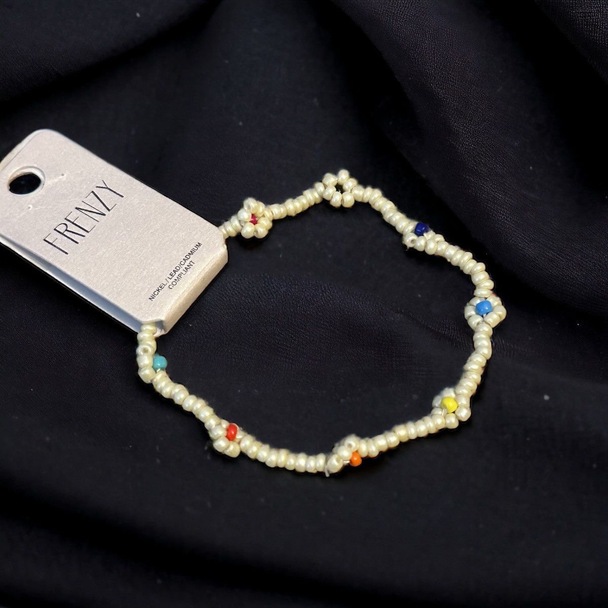 Other Frenzy flower bead stretch bracelet Size ONE SIZE - 1 Thumbnail
