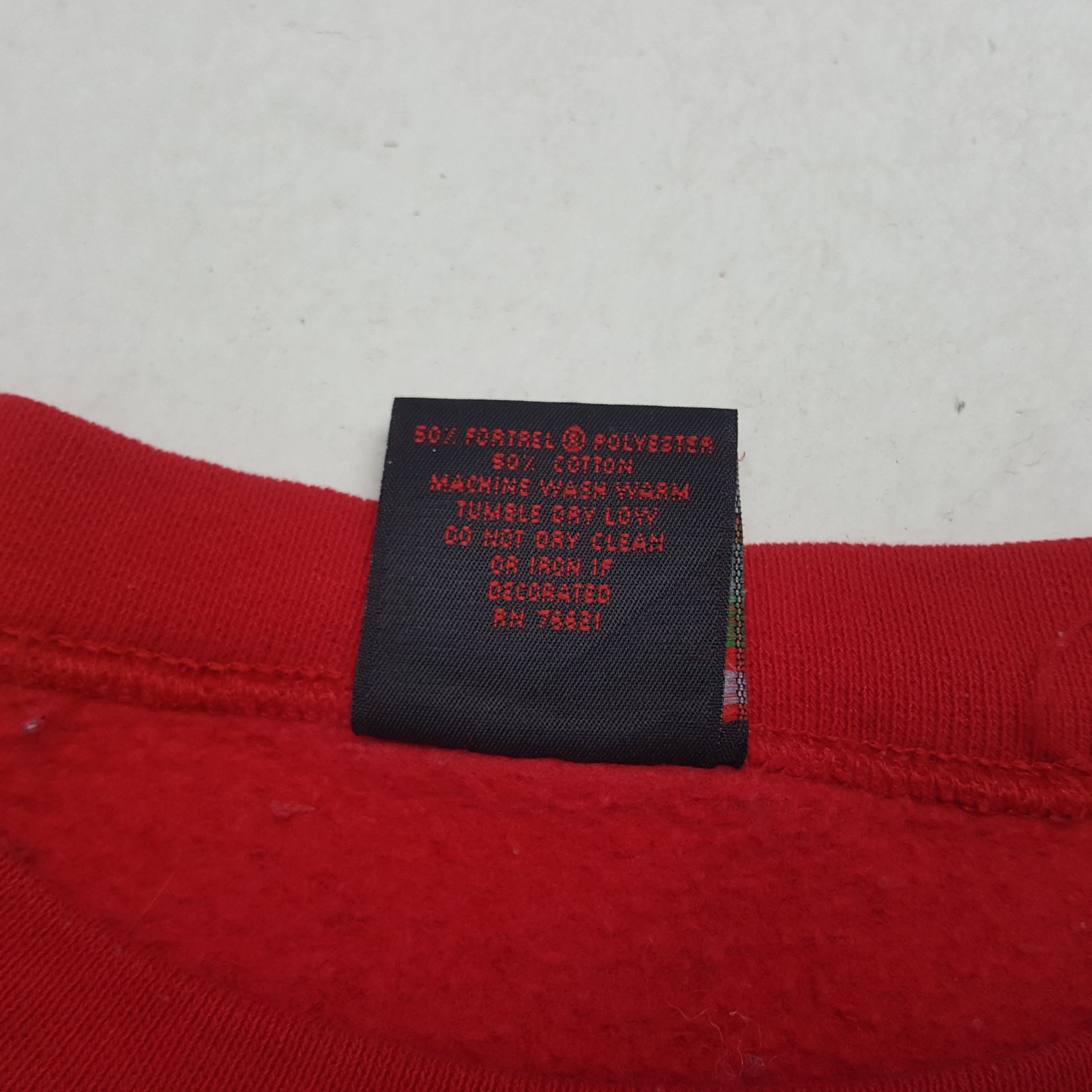 Vintage Vintage Wisconsin Badgers Sweatshirt Size US L / EU 52-54 / 3 - 8 Thumbnail