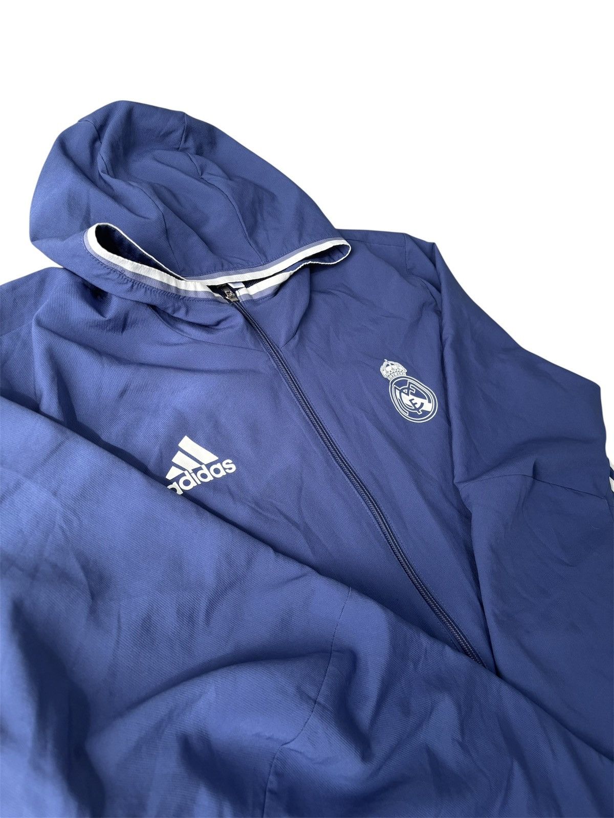 Adidas Adidas Real Madrid Anzug | Größe XL | Pashanim | Vintage Size US XL / EU 56 / 4 - 3 Thumbnail