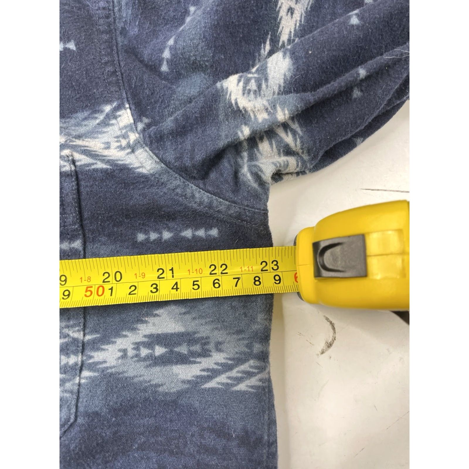 Vintage Woolrich Shirt Western Flannel Navy Ombré Men’s M Blue Long Sleeve Button-Up Shirt (Size M) Size US M / EU 48-50 / 2 - 7 Thumbnail