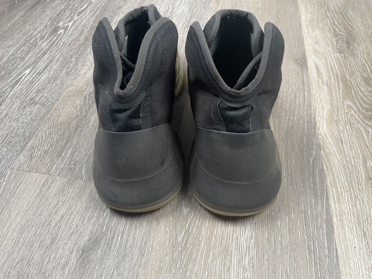 Adidas Adidas Qntm Yeezy Flash orange Size US 9.5 / EU 42-43 - 2 Thumbnail
