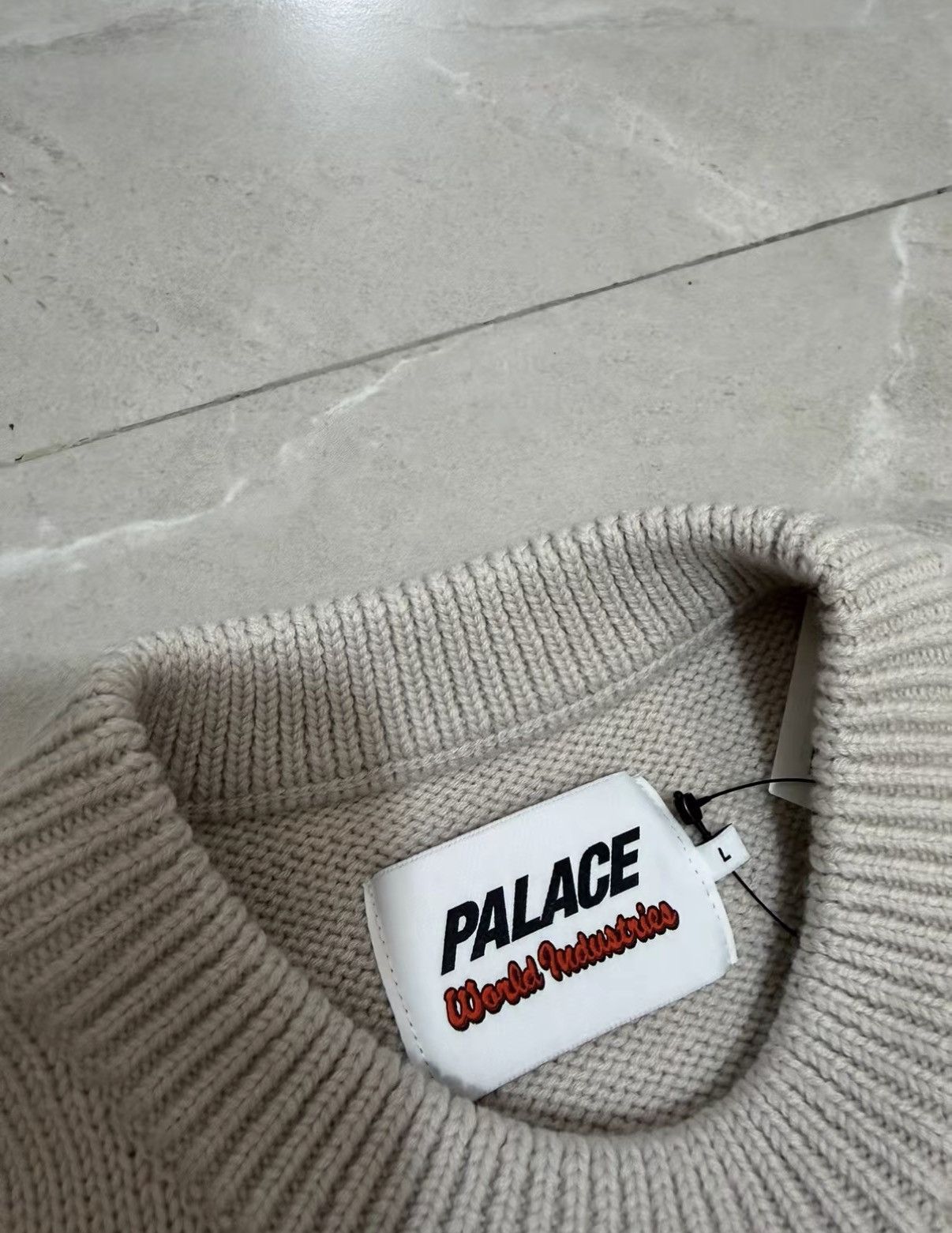 Palace PALACE × World Industries Character Knit Sweater J34 Size US L / EU 52-54 / 3 - 3 Thumbnail