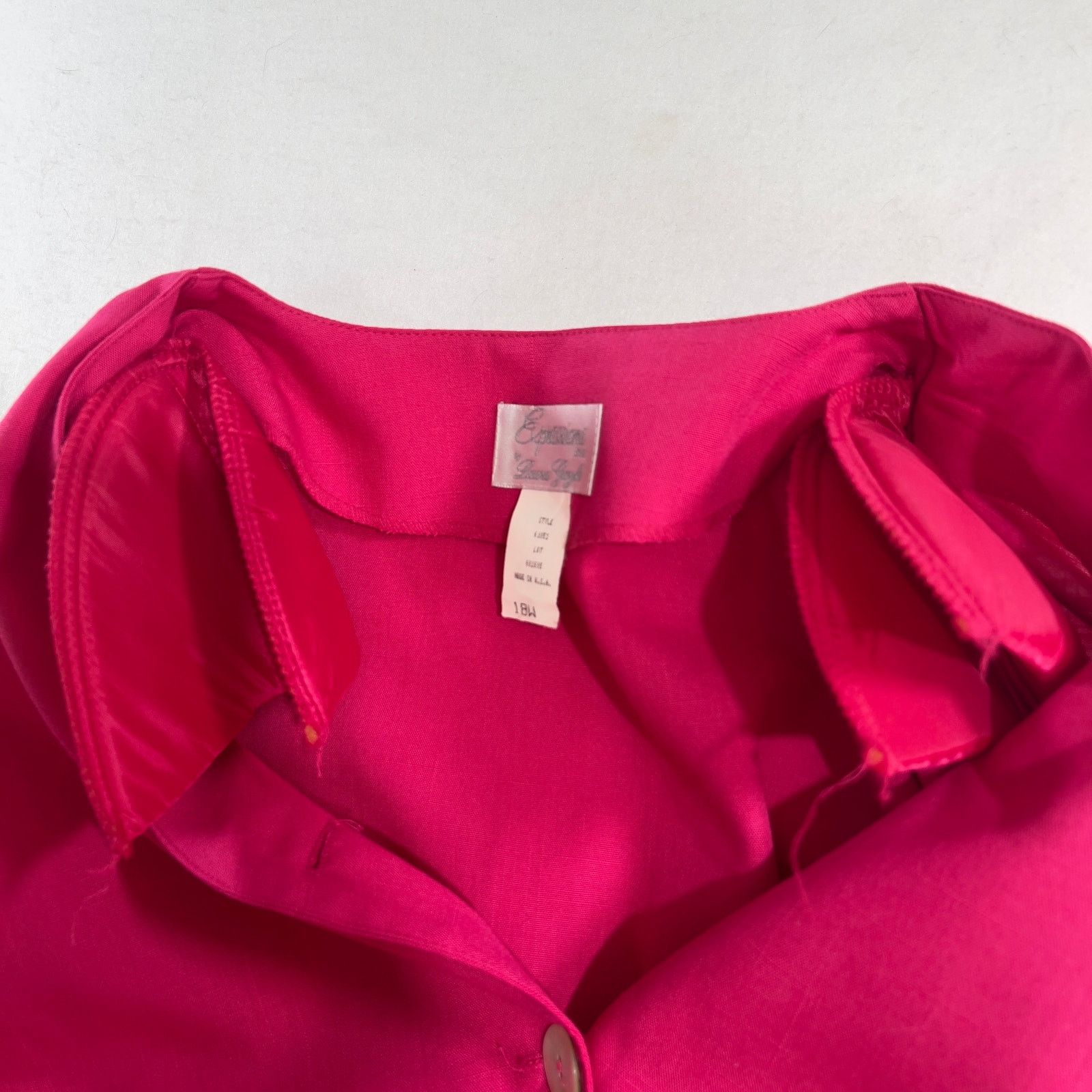 Other Expressions by Laura Gayle Button Shirt Womans 18W V-Neck Size XXL / US 16-18 / IT 52-54 - 7 Thumbnail