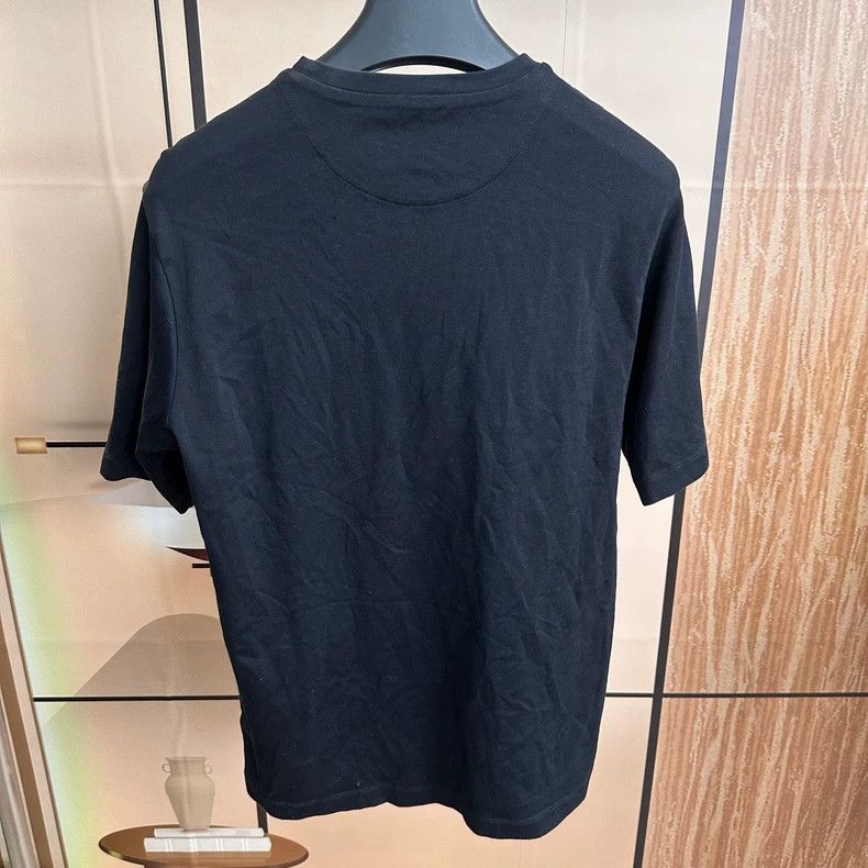 Prada Prada Black triangle short sleeves 2501-Nextarrow Size US XS / EU 42 / 0 - 2 Thumbnail