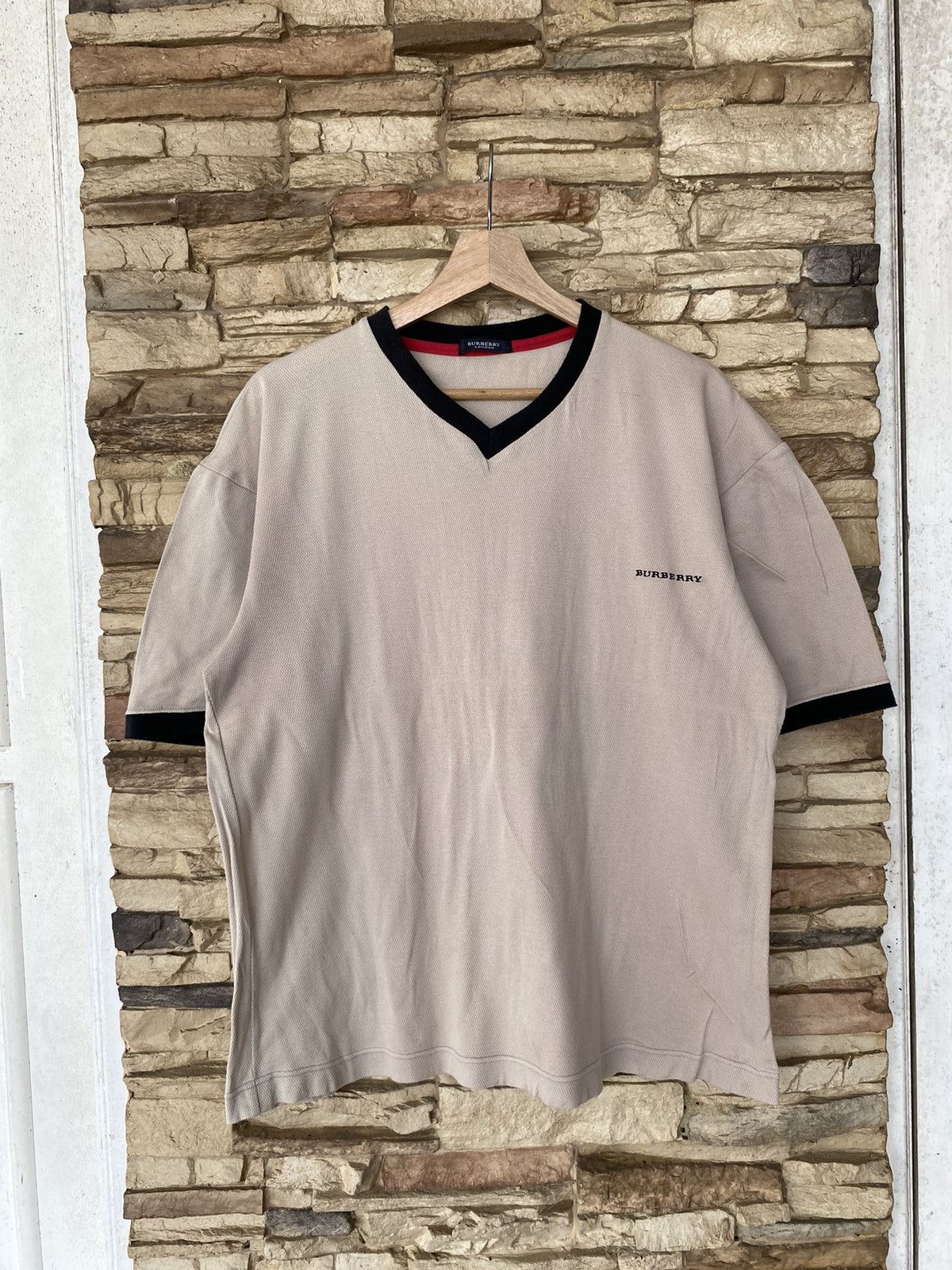 Burberry Rare Vintage Burberry London Short Sleeve Tshirt Size US L / EU 52-54 / 3 - 2 Thumbnail