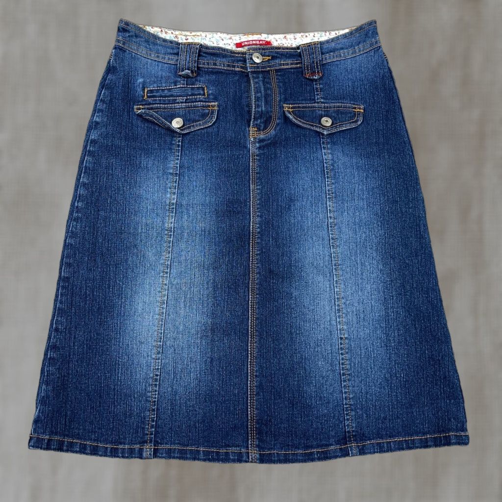 Vintage VINTAGE UNIONBAY Skirt Women 7 Denim Midi Blue A-Line Casual Womens 90s 2000s Reading: Short, Mid Rise, Pockets, Logo Size 28" / US 6 / IT 42 - 1 Thumbnail