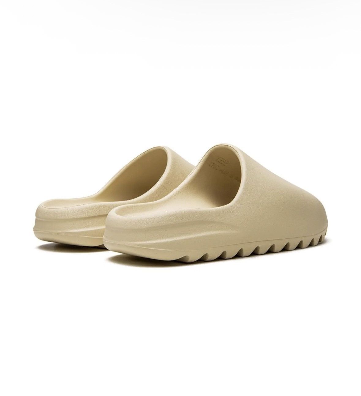 Yeezy Yeezy “Bone” Slides 2019 OG Size US 11 / EU 44 - 5 Thumbnail
