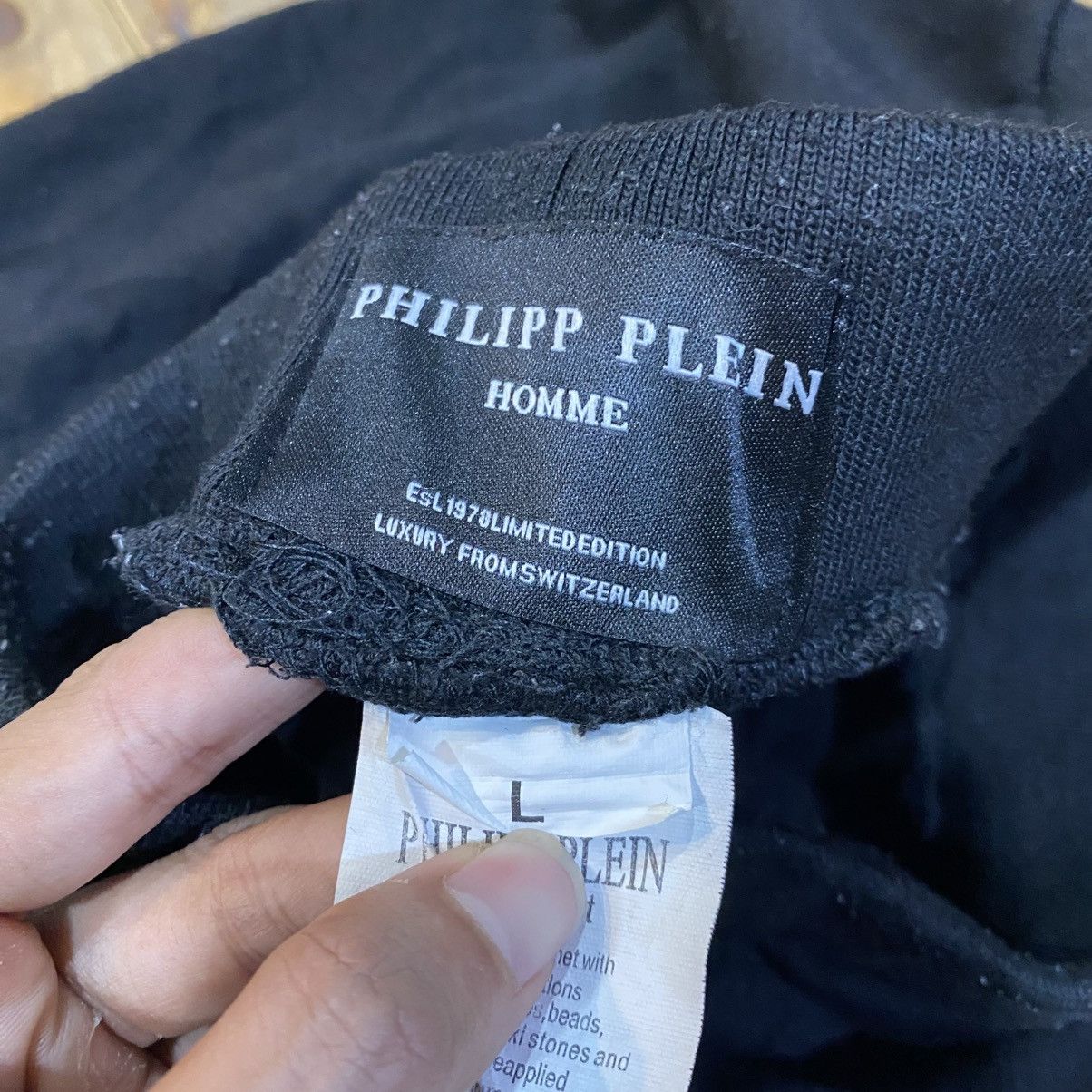 Philipp Plein Philipp Plein Logo Buckle Y2K Joggers Pants Size US 30 / EU 46 - 11 Thumbnail