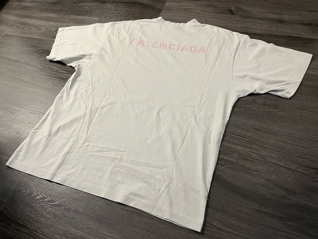 Balenciaga Balenciaga Back Medium Fit T-shirt Dirty White / Baby Pink Size US M / EU 48-50 / 2 - 7 Thumbnail