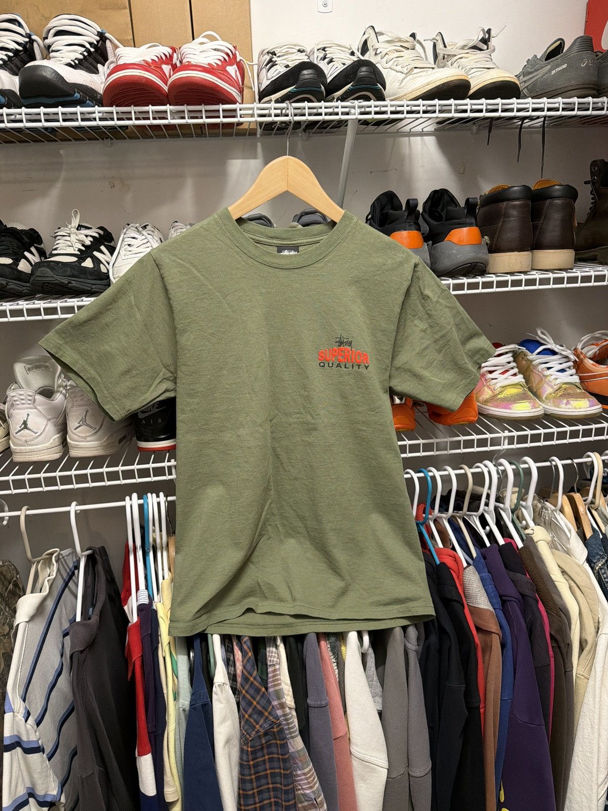 Stussy Stüssy Superior Quality Olive Tee Small Size US S / EU 44-46 / 1 - 1 Thumbnail