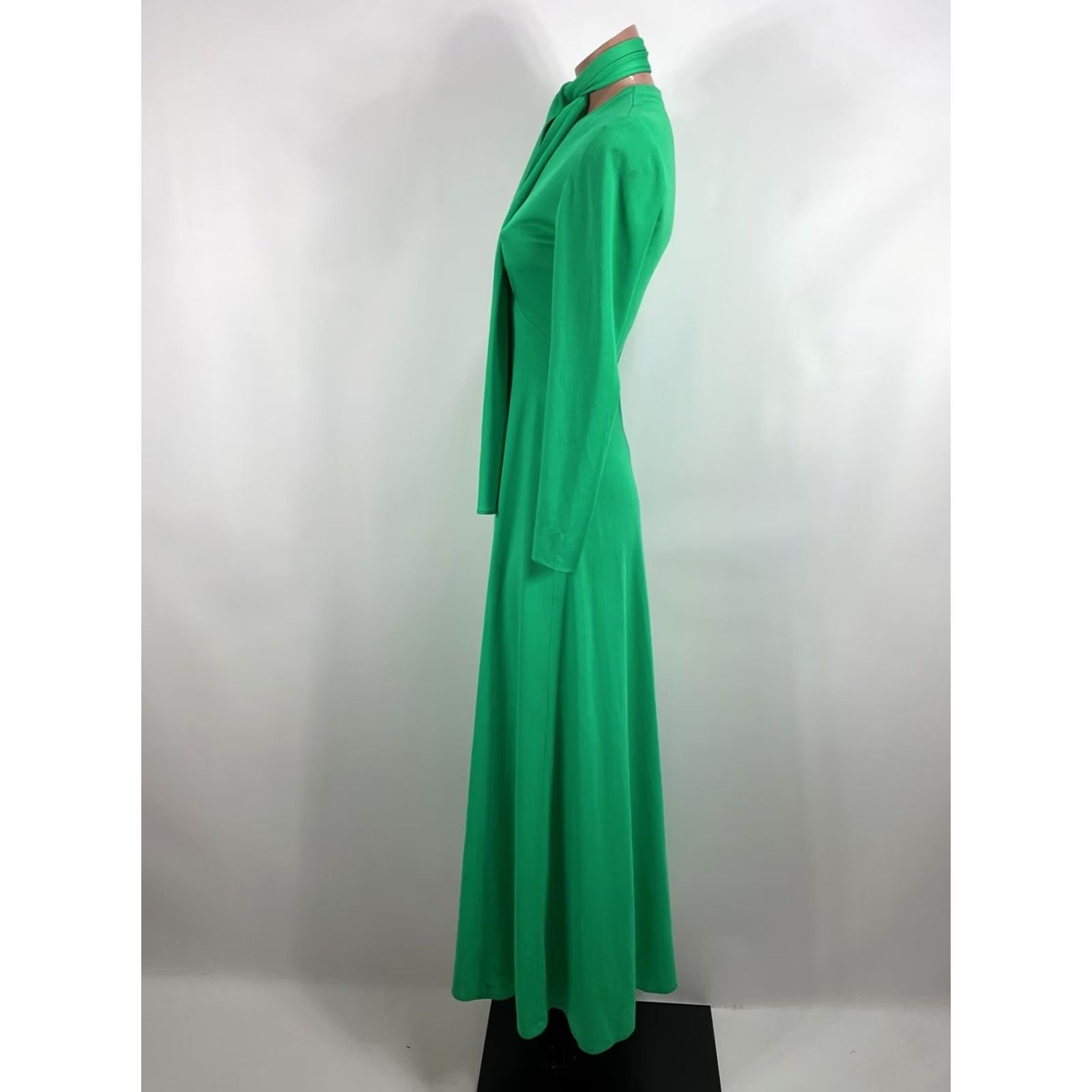 Vintage Victor Costa Maxi Dress Long Sleeve Vintage 60s 70s Kelly Green V-Neck Size 6 Womens Size M / US 6-8 / IT 42-44 - 7 Thumbnail