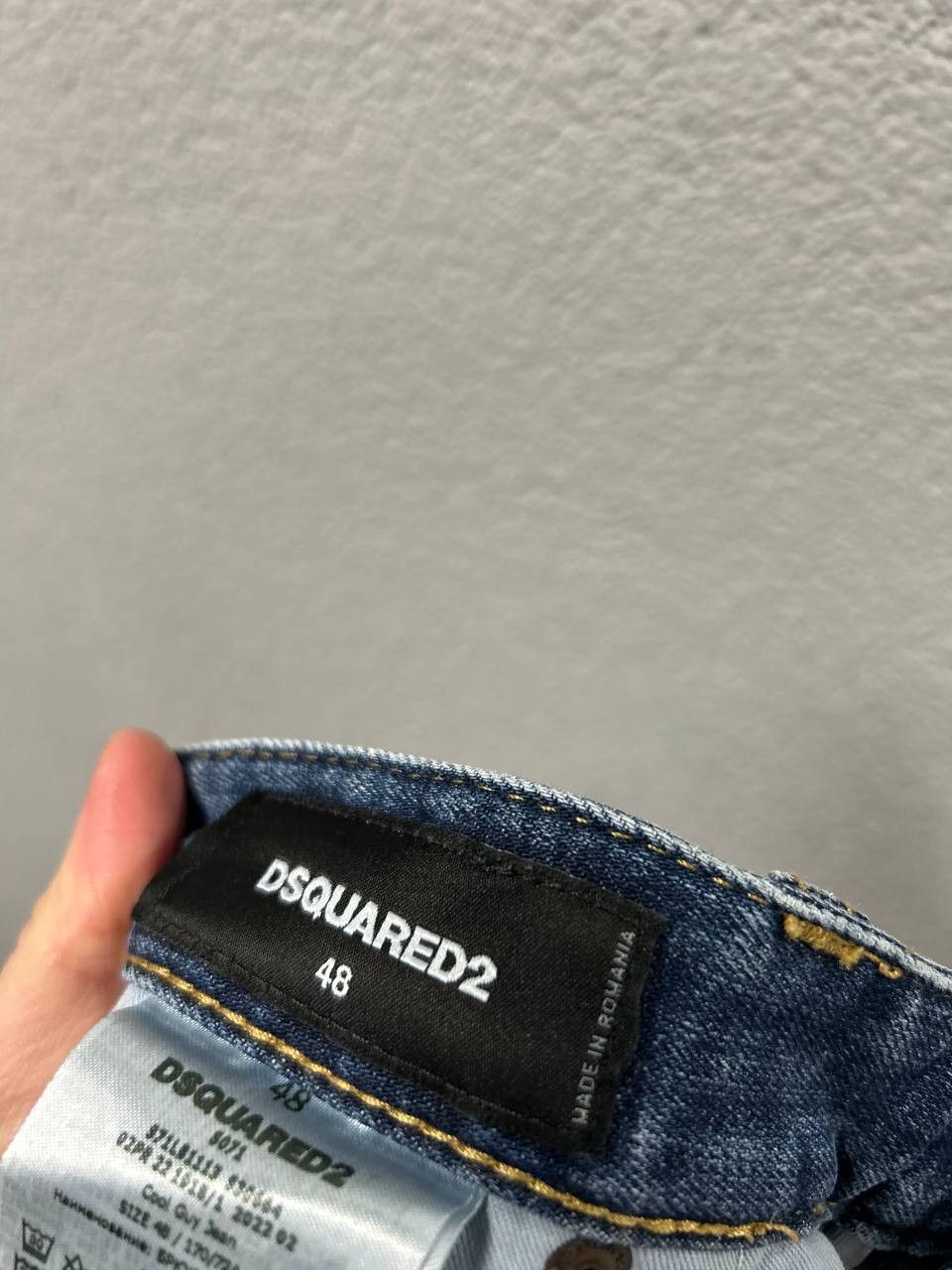 Dsquared2 Dsquared2 mens jeans Cool Guy Jean EU 48 / W 32 Size US 32 / EU 48 - 8 Thumbnail